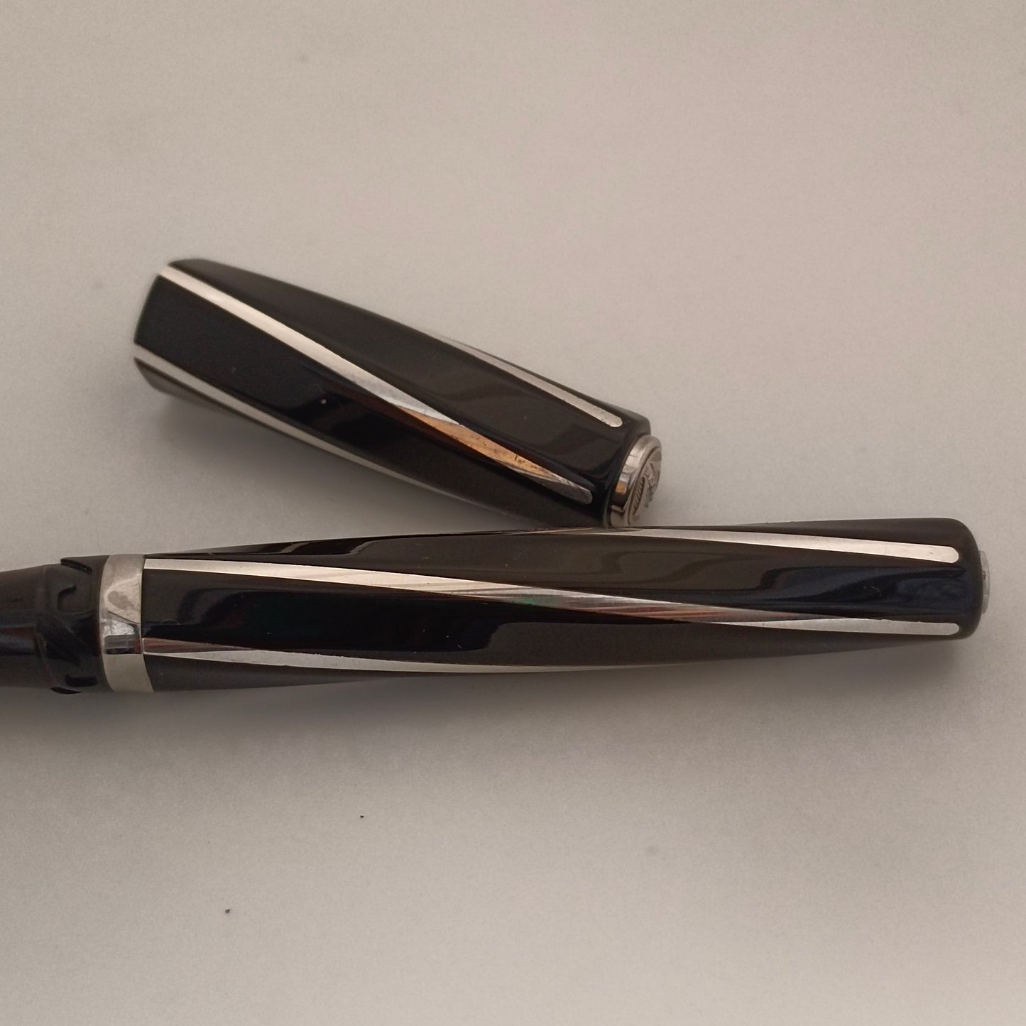 Visconti Divina Elegance Black Roller Pen