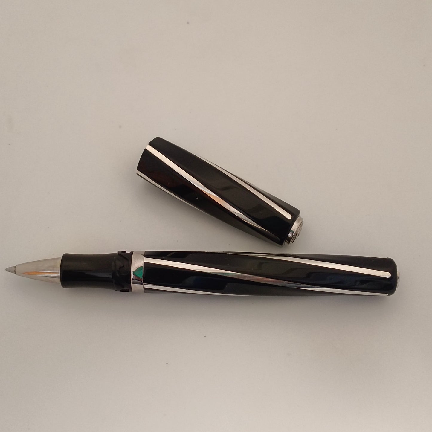 Visconti Divina Elegance Black Roller Pen