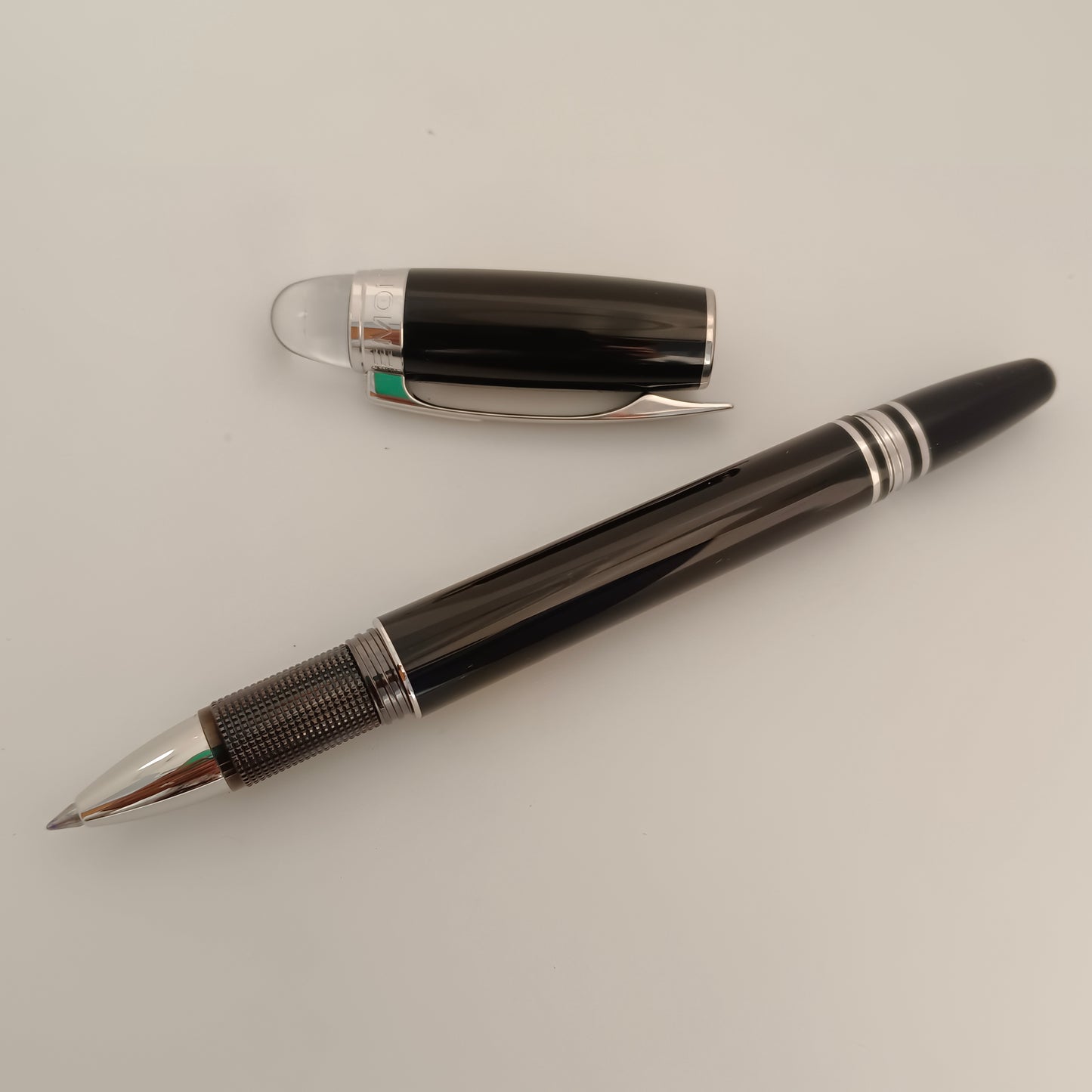 Mont Blanc Starwalker Black Rollerball Pen With Platinum Trim