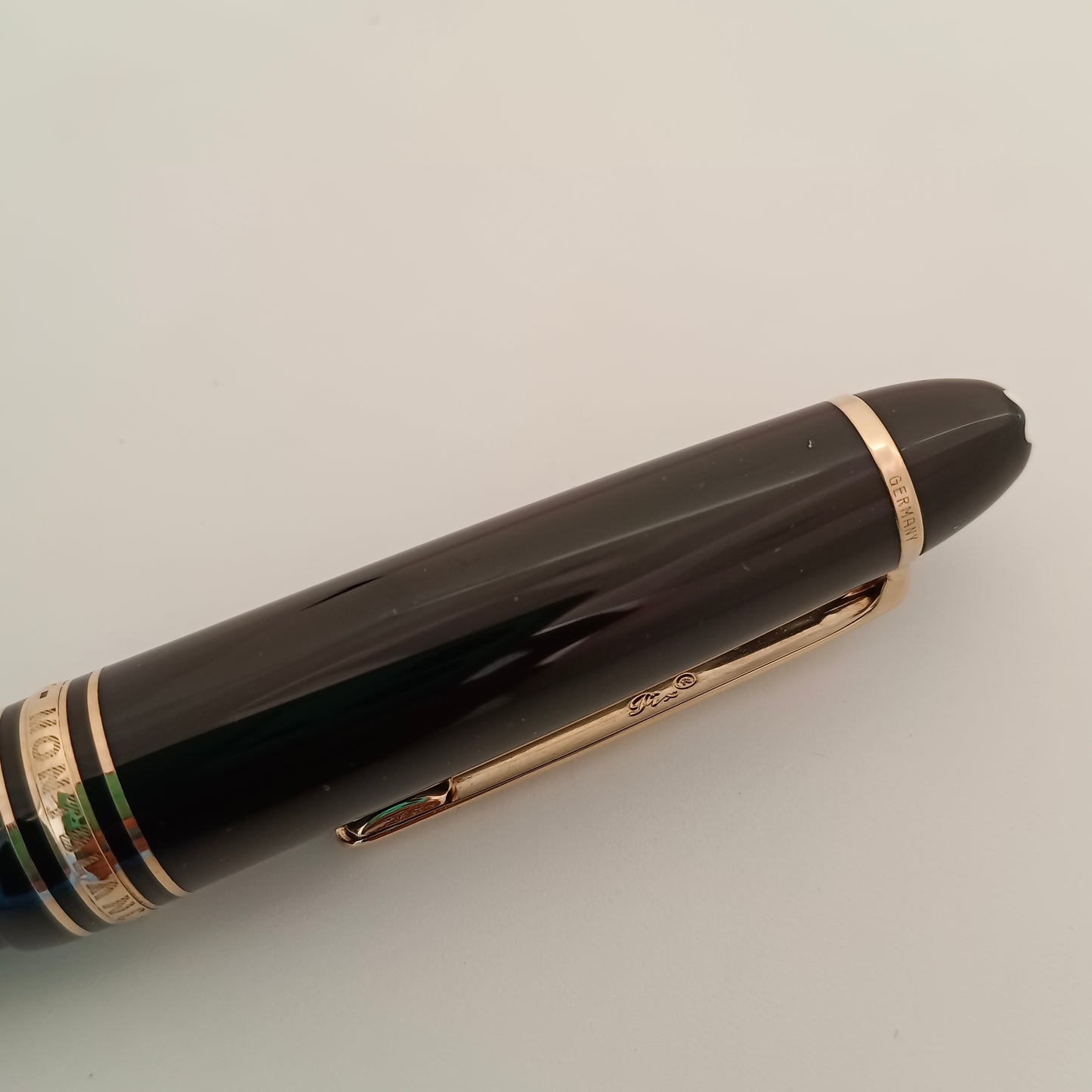 Montblanc Meisterstuck Gold Trim LeGrand Ballpoint Pen