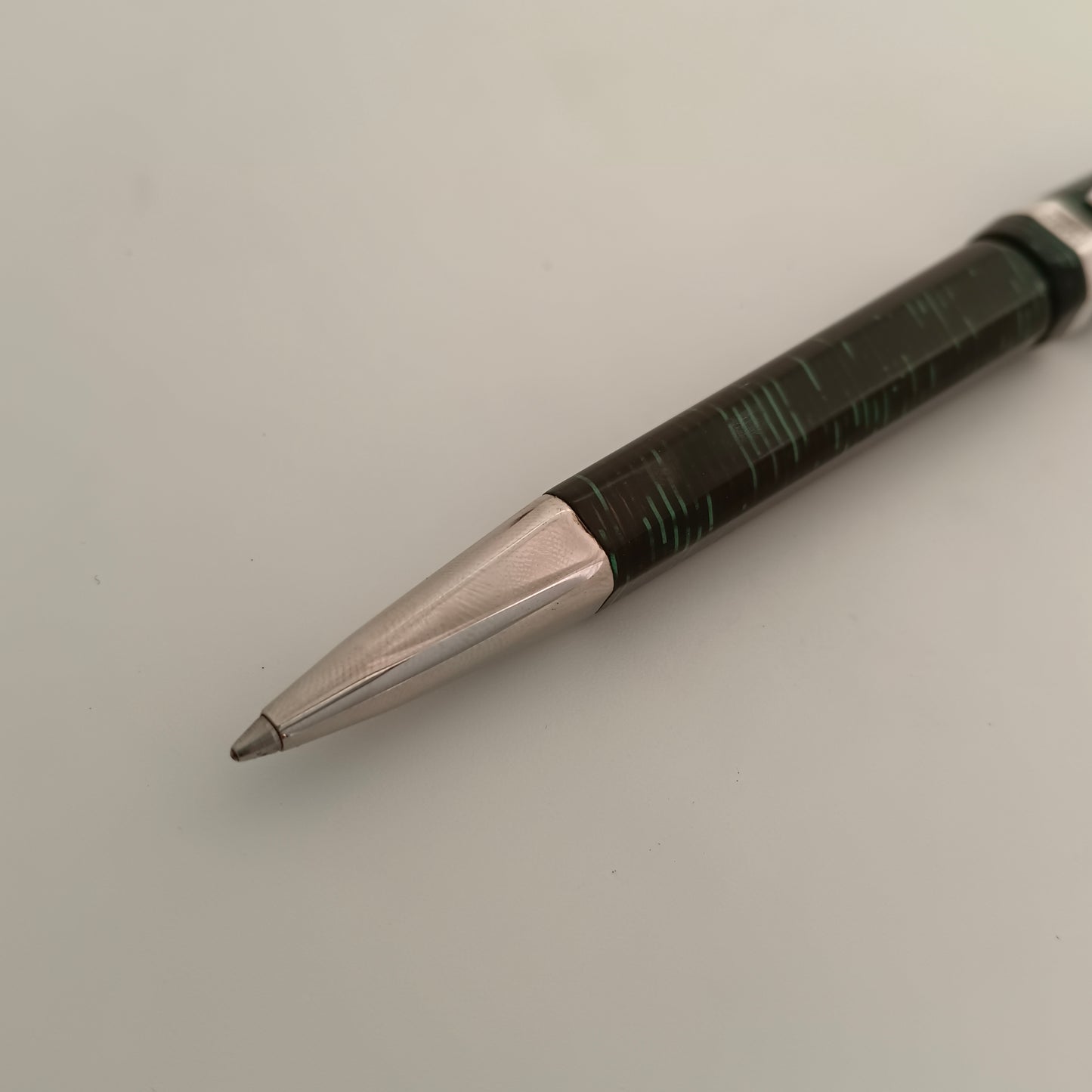 Visconti Wall Street Pearl Green Celluloid Ballpoint Pen