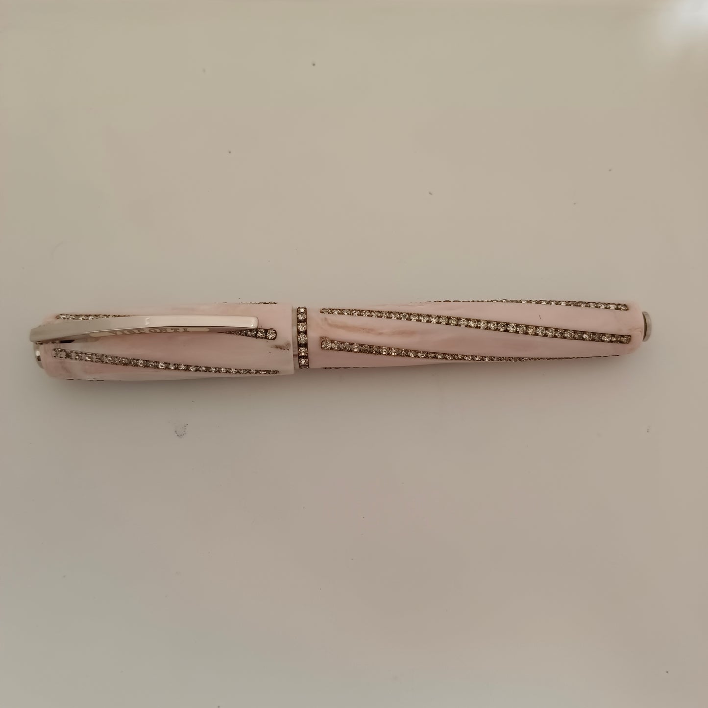 Visconti Divina Royale Peau D'Ange Pink Fountain Pen