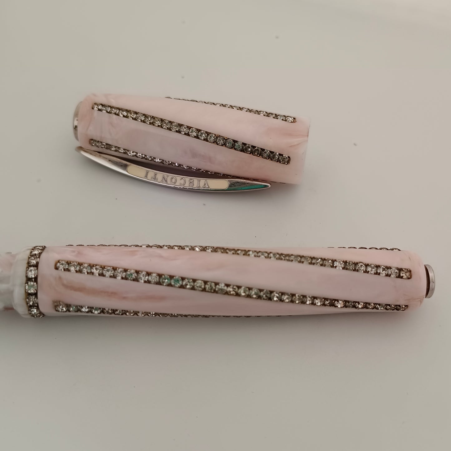Visconti Divina Royale Peau D'Ange Pink Fountain Pen