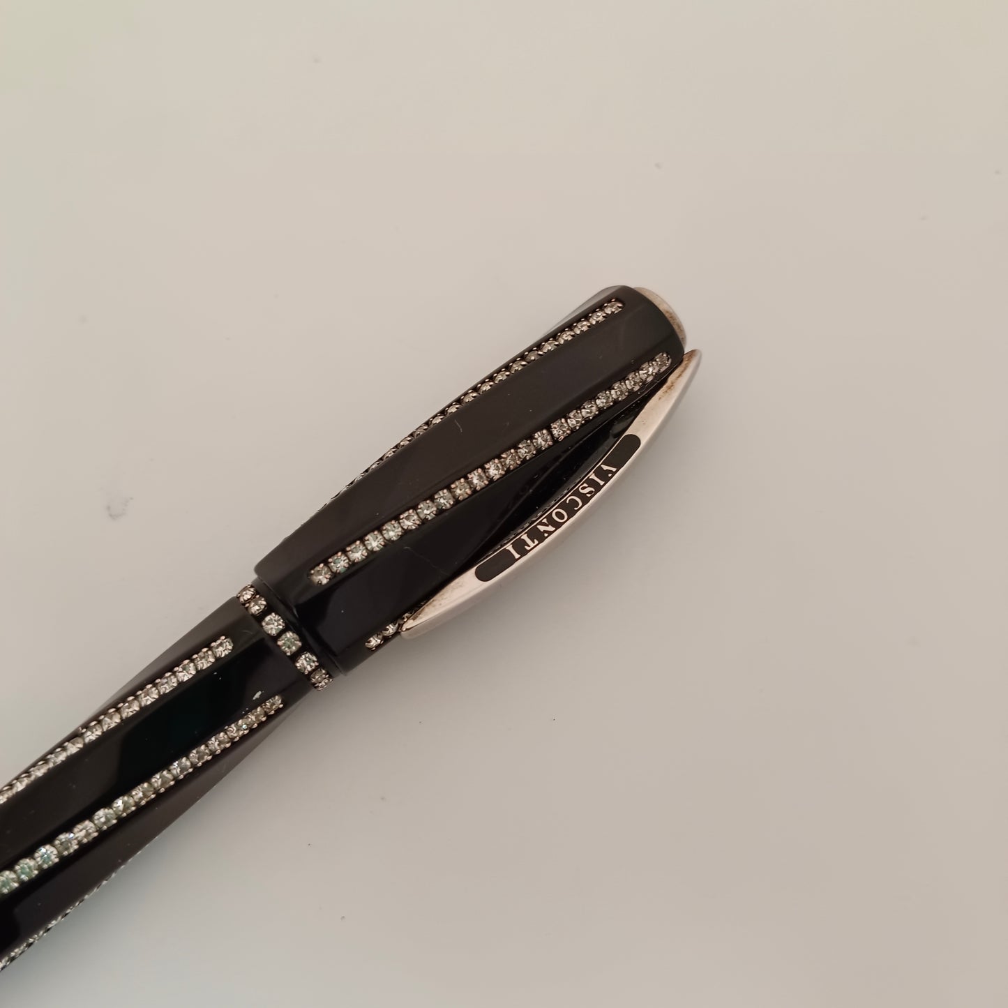 Visconti Divina Royale Black Fountain Pen