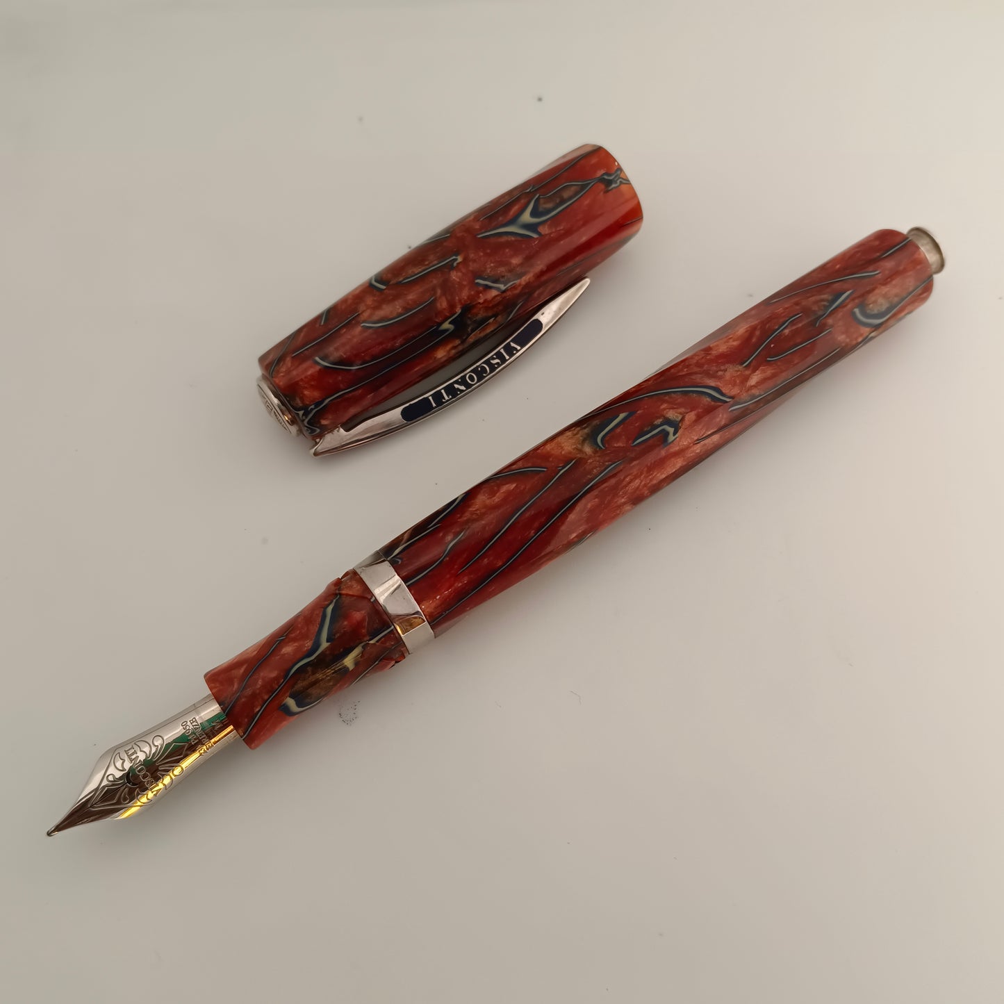 Visconti Divina Desert Springs Fountain Pen