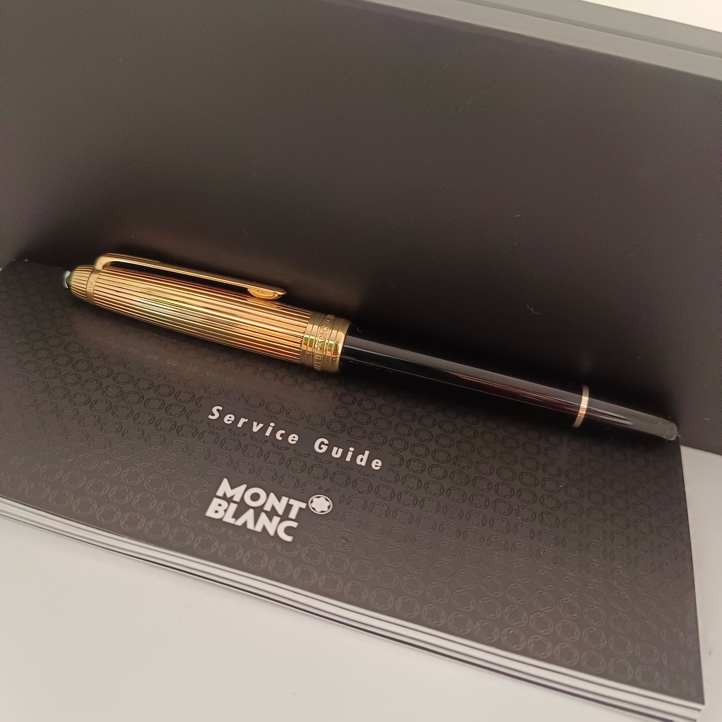 Montblanc Meisterstuck Solitaire Classique Doue Black With Golden Cap Fountain Pen