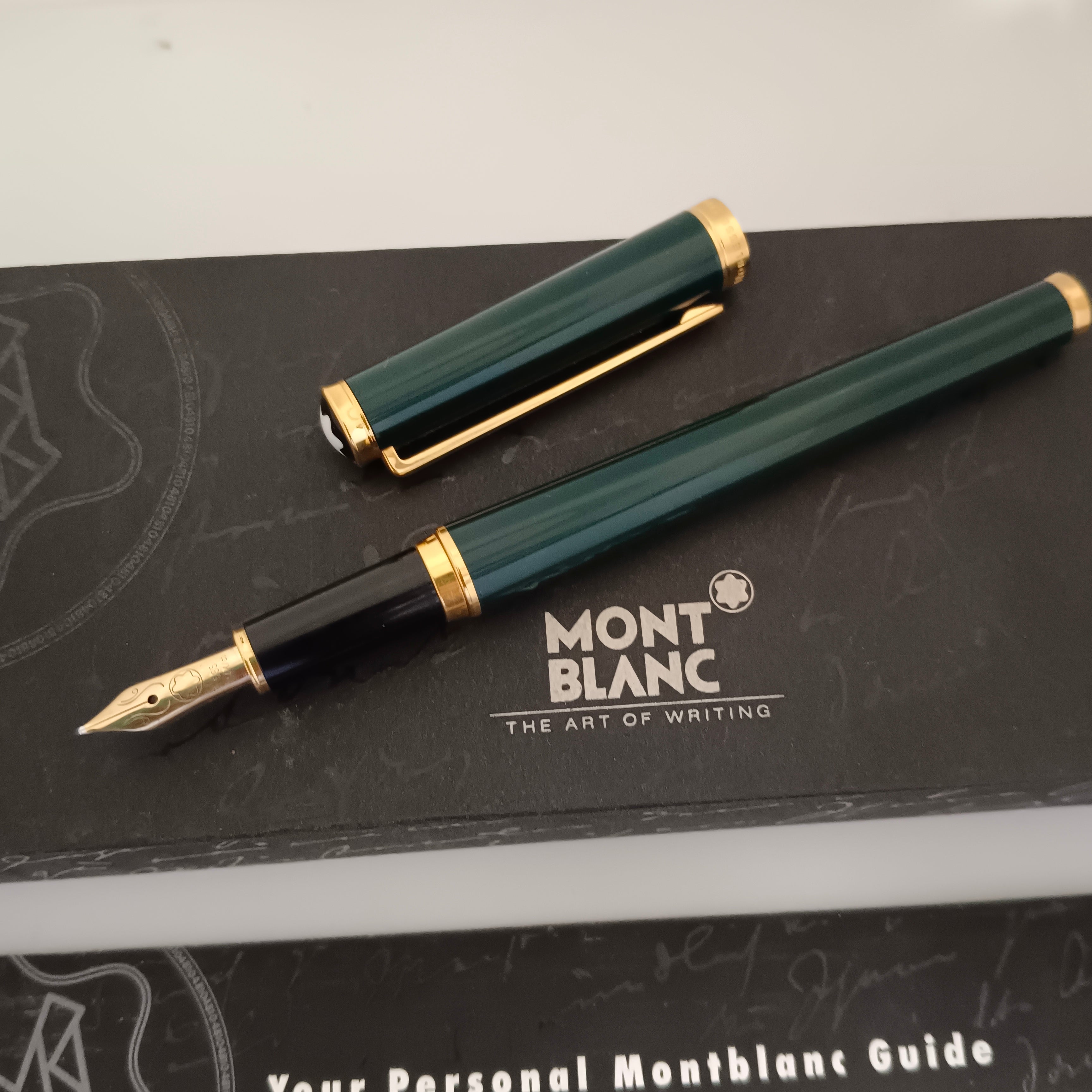 Montblanc Noblesse Obilige Green Fountain Pen - GT – Vintage Pen Store