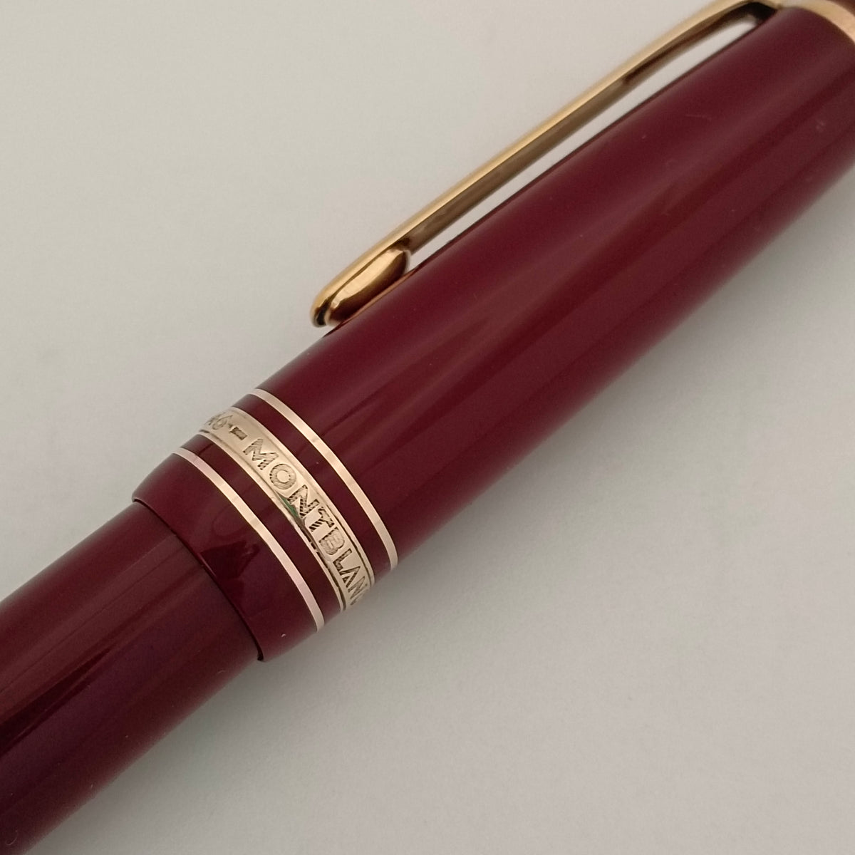 Montblanc Meisterstuck Burgundy Red Legrand fountain pen