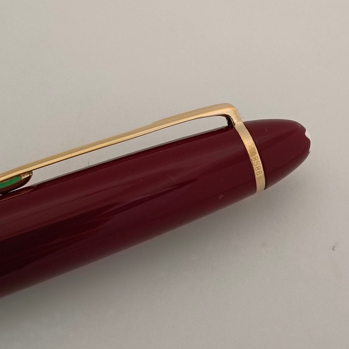 Montblanc Meisterstuck Burgundy Red Legrand fountain pen