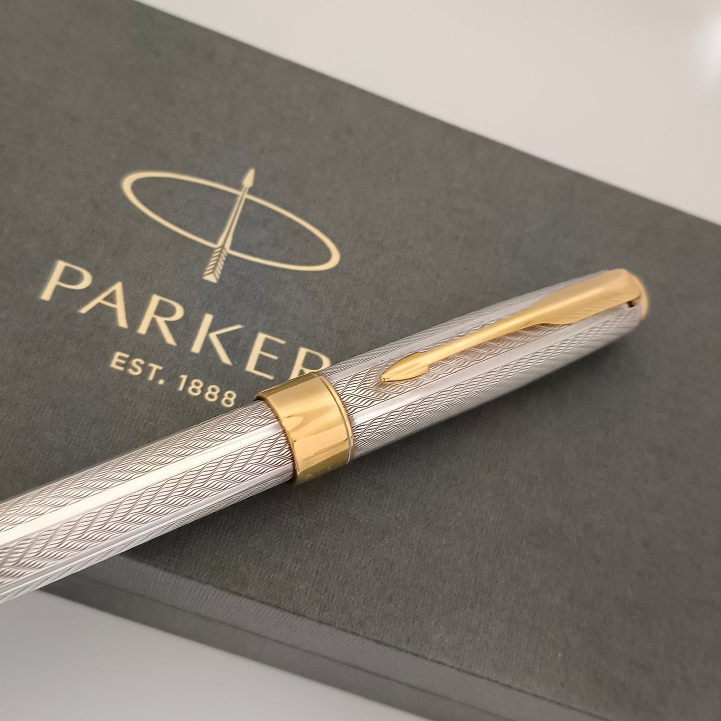 Parker Sonnet Fougere Sterling Silver GT 18Kt Gold Nib Fountain Pen