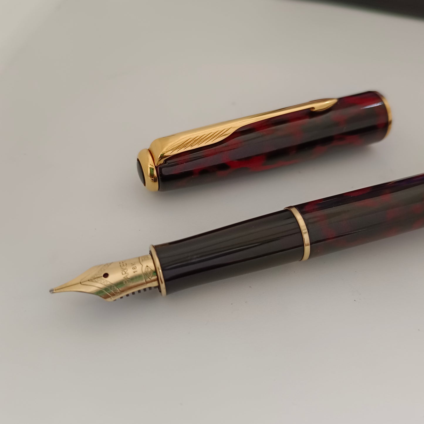 Parker Sonnet Red Chinese Lacquer Fountain pen