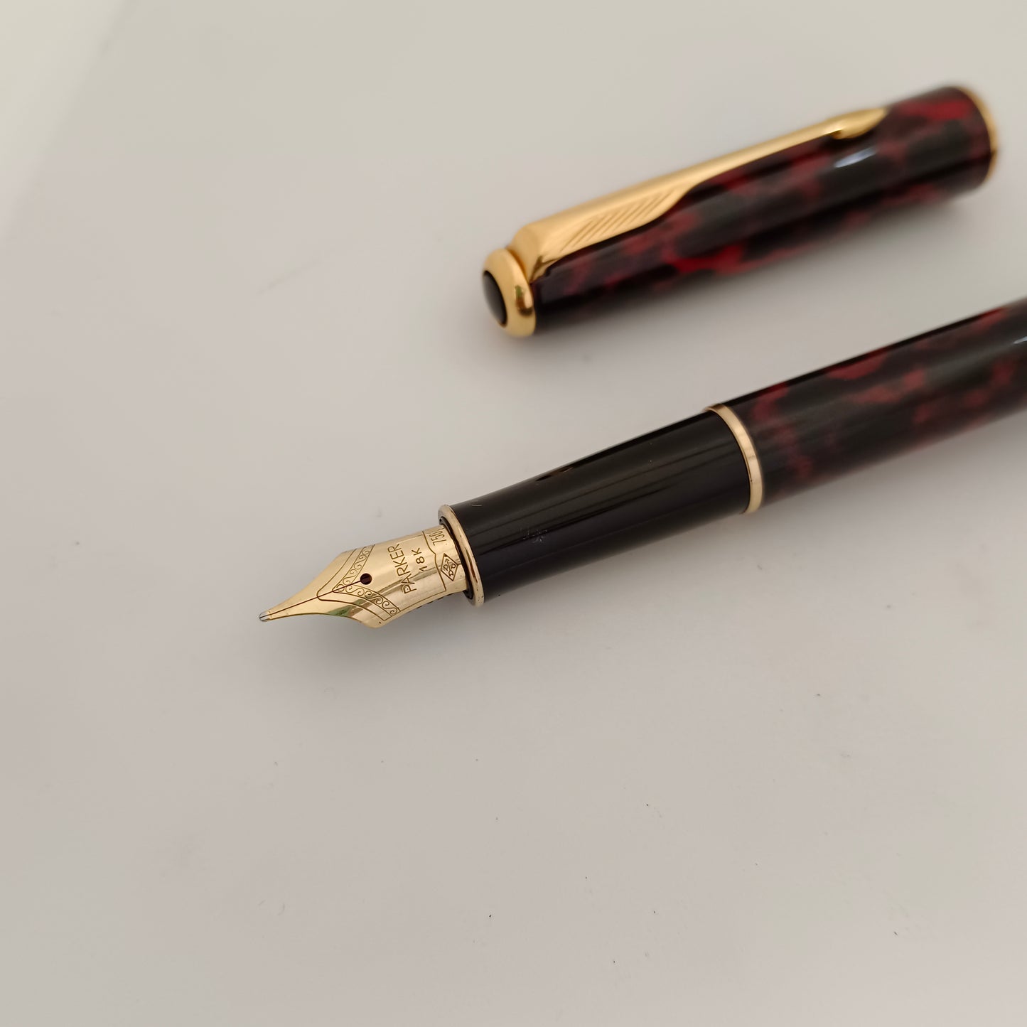 Parker Sonnet Red Chinese Lacquer Fountain pen
