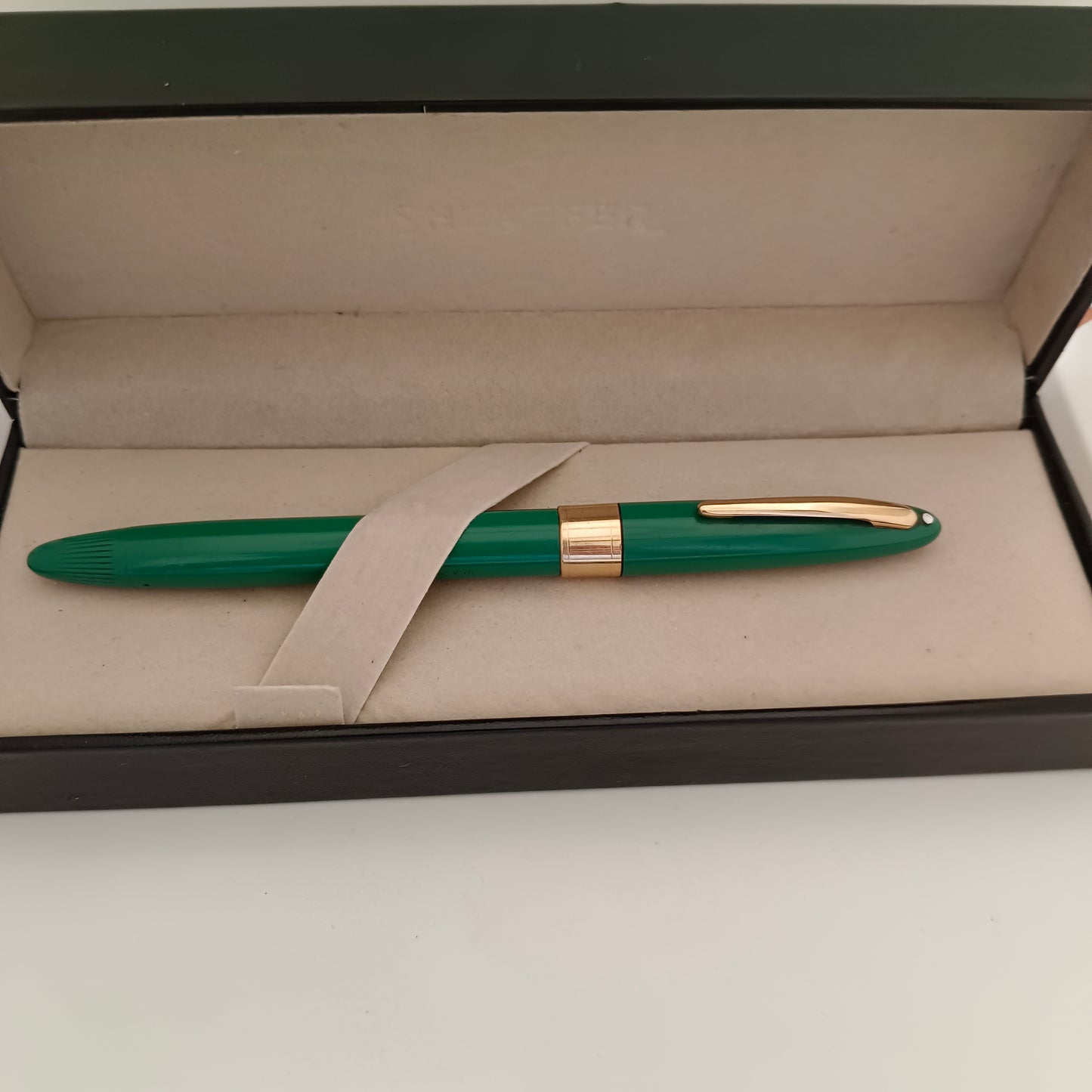 Sheaffer Vintage Snorkel Green Fountain Pen with 14kt Gold Nib