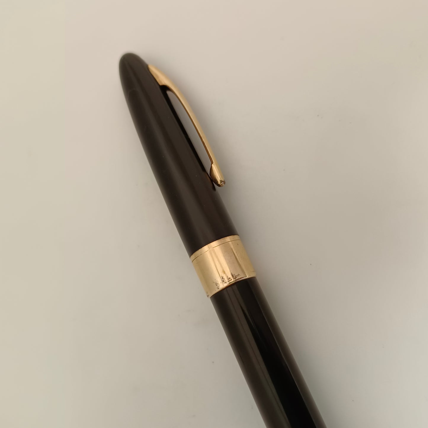 Sheaffer Vintage Black Snorkel Fountain Pen with 14kt Gold Nib