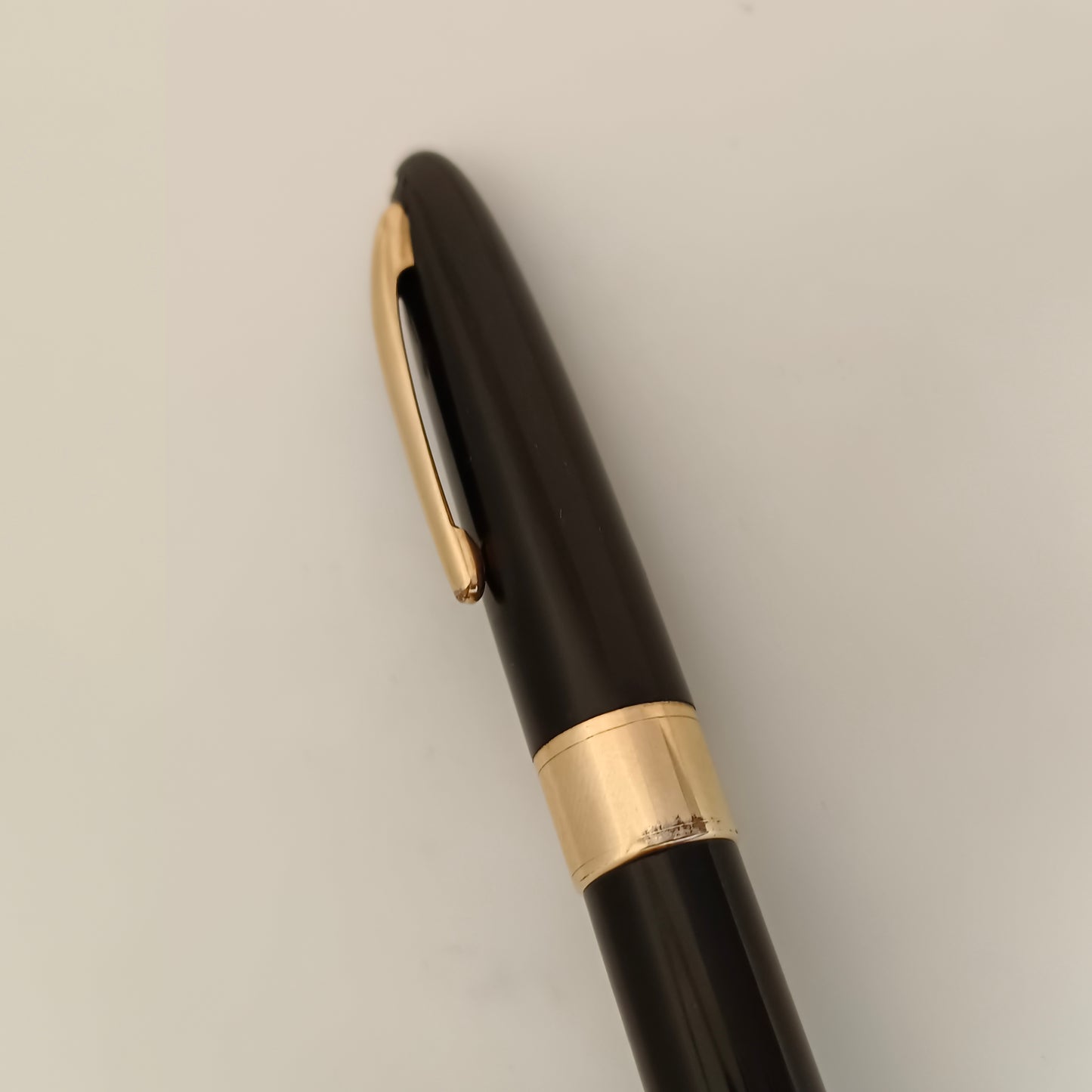 Sheaffer Vintage Black Snorkel Fountain Pen with 14kt Gold Nib