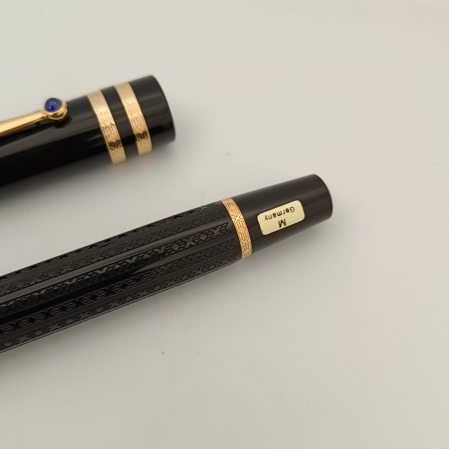 Montblanc Writer's Edition Fyodor M. DOSTOEVSKY Fountain Pen
