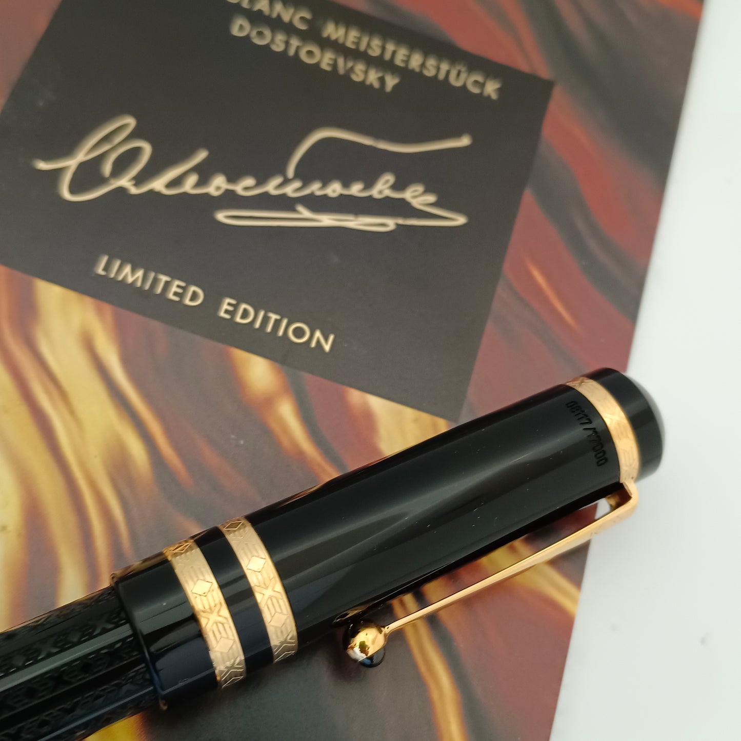Montblanc Writer's Edition Fyodor M. DOSTOEVSKY Fountain Pen