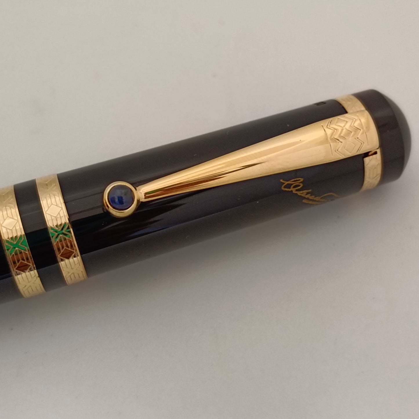 Montblanc Writer's Edition Fyodor M. DOSTOEVSKY Fountain Pen