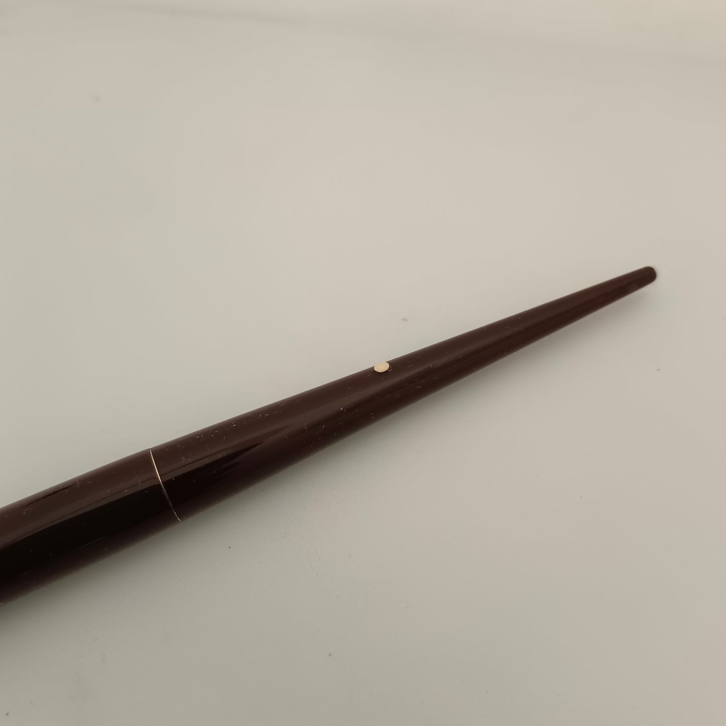 Sheaffer Imperial Touchdown Fountain Desk Pen - Burgundy