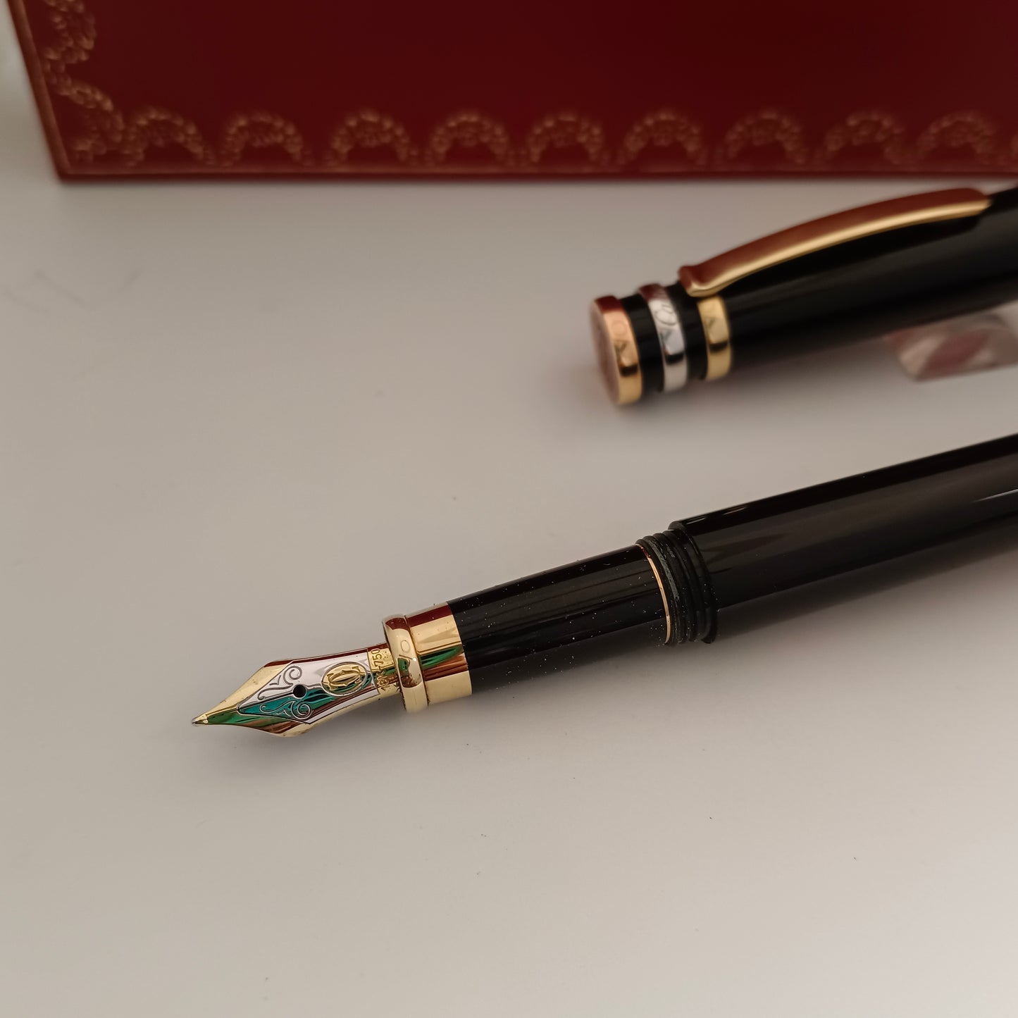 Cartier Must Trinity Black Lacquer Fountain Pen