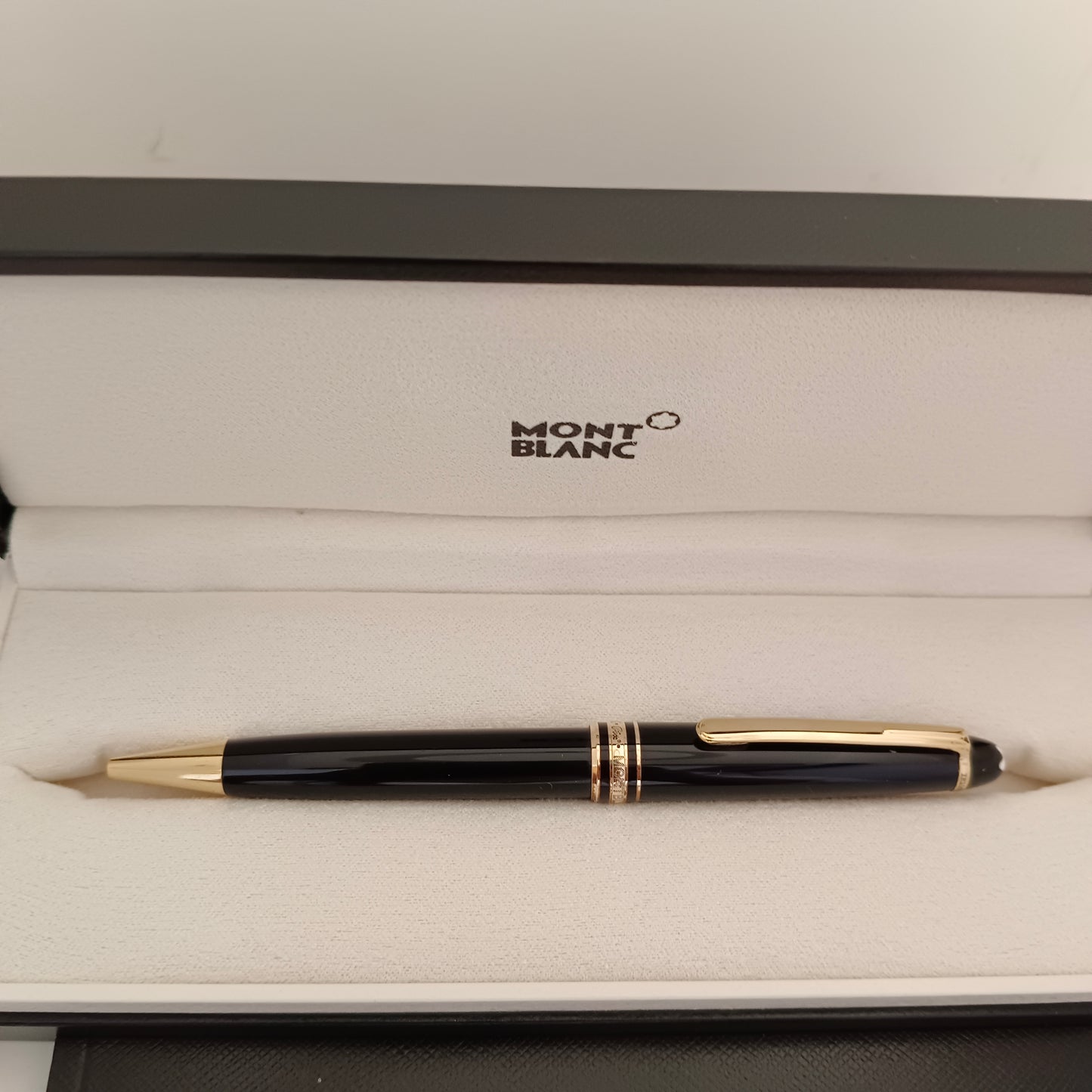 Montblanc Meisterstuck Classique Ballpoint Pen - Black With Gold Trims