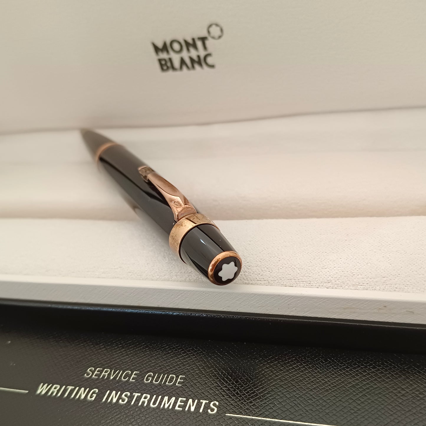 Montblanc Boheme Maroon Rose Gold Ballpen