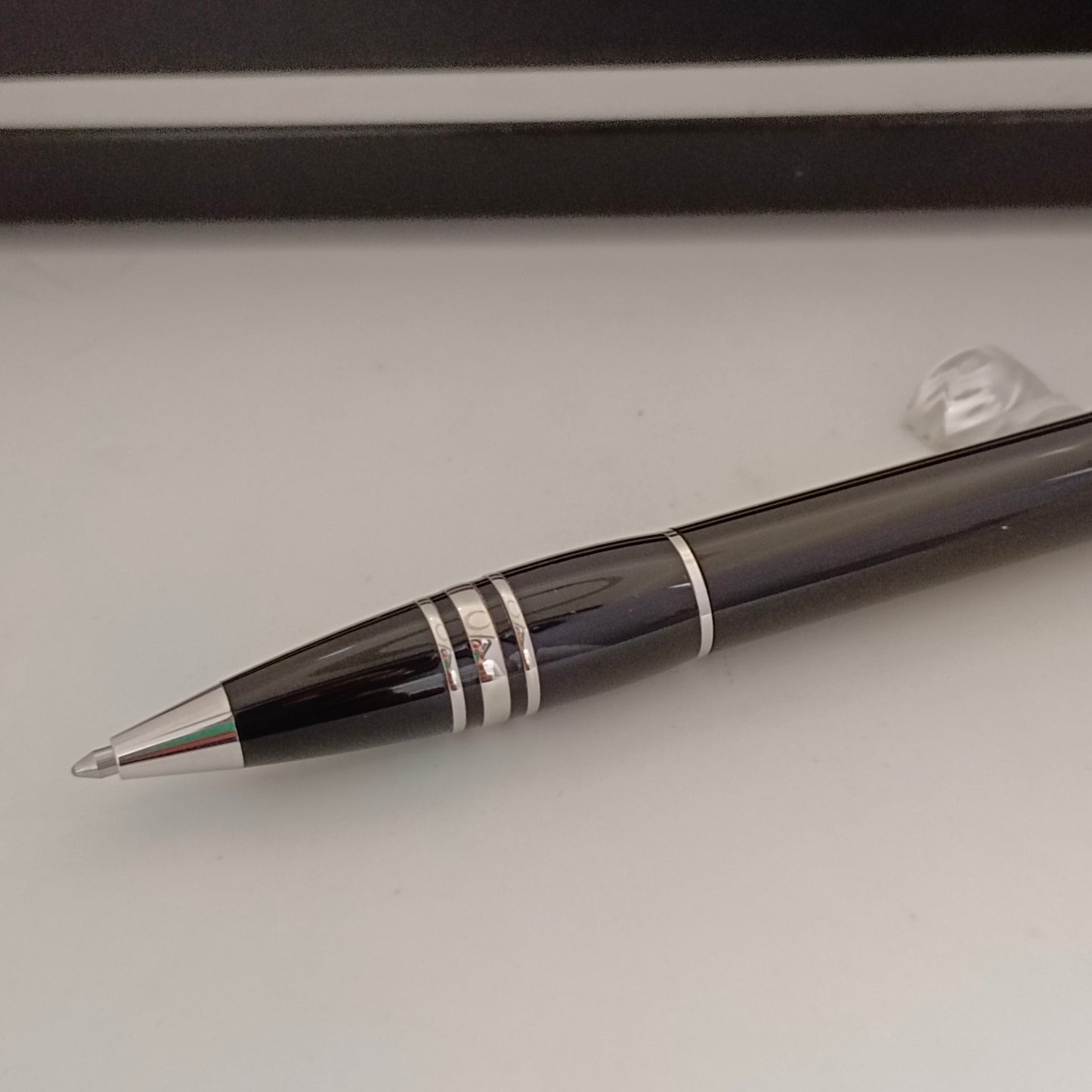 Montblanc Starwalker Black Fountain Pen - Platinum Trim