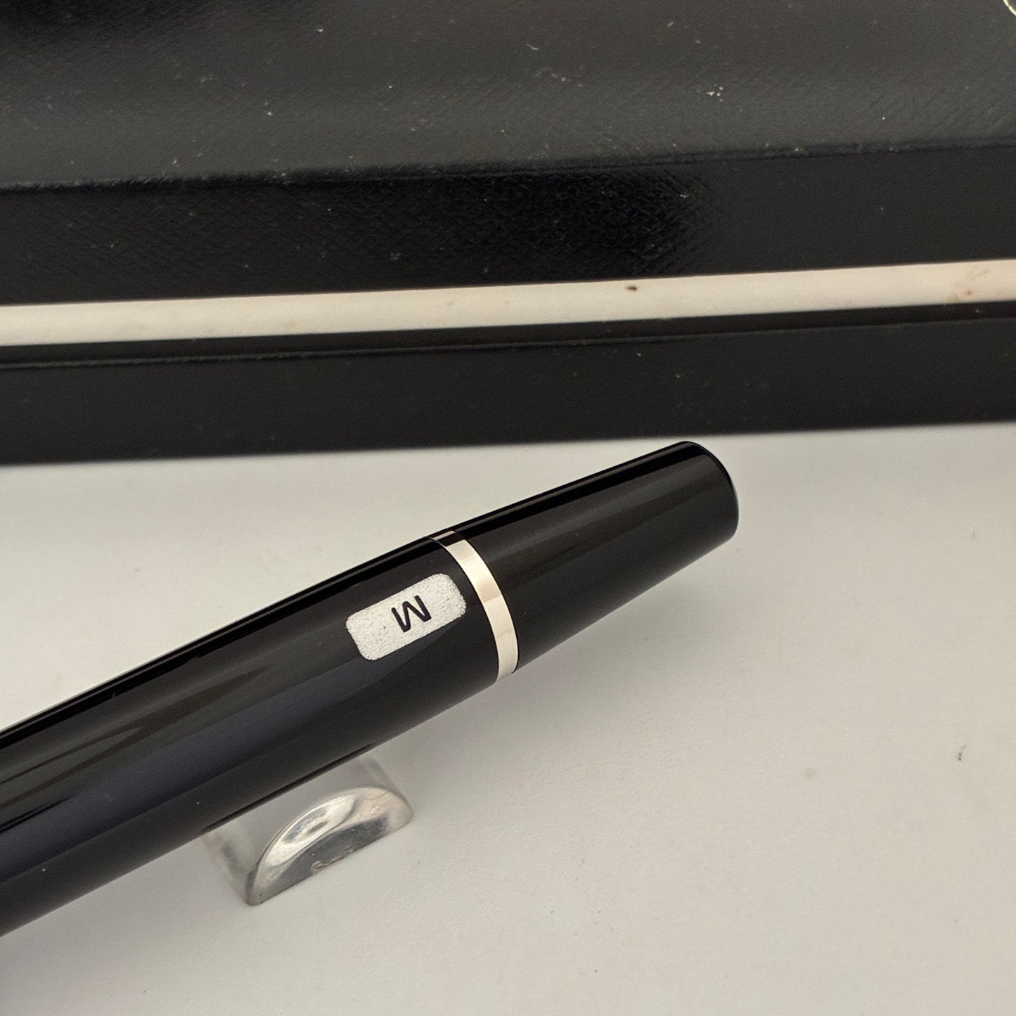Montblanc Arturo Toscanini Special Edition Black Lacquer Fountain Pen