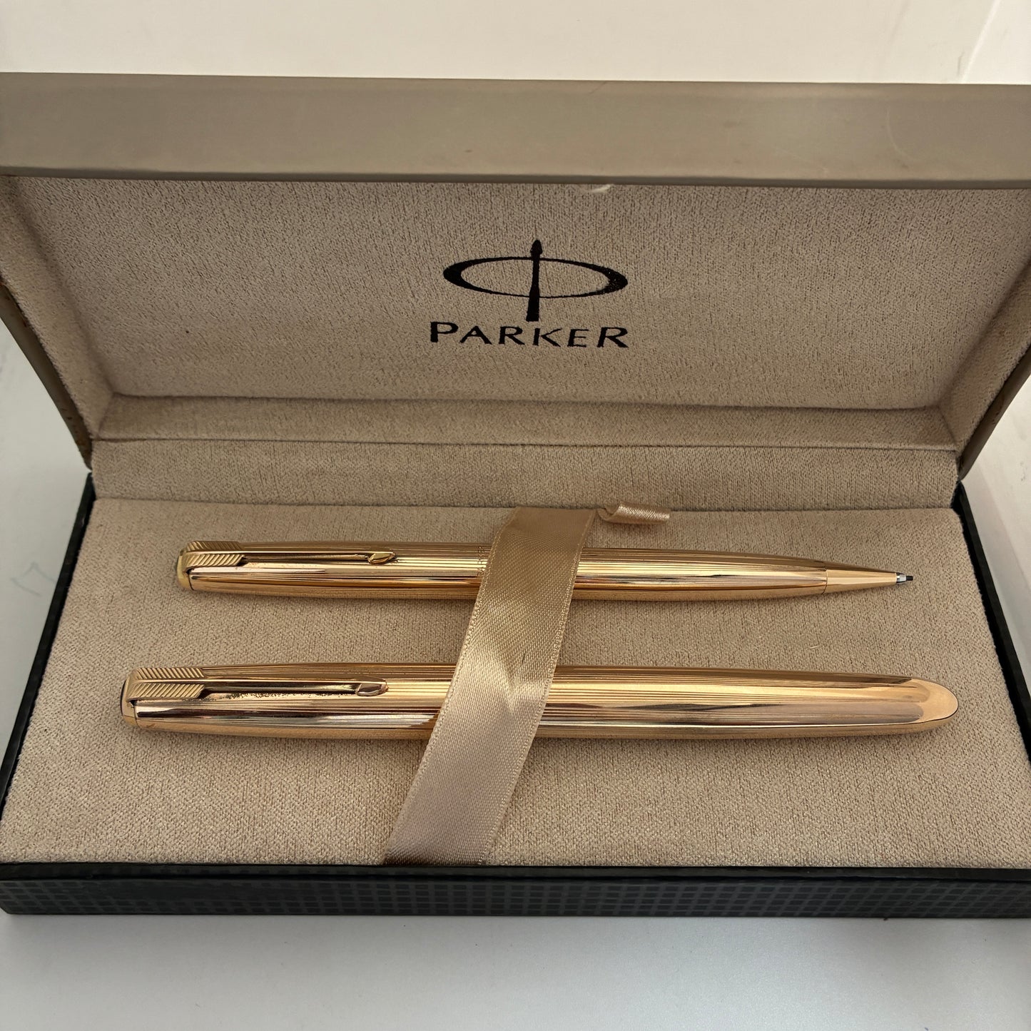 Parker 51 Signet Aeromatic 1/10 12kt Gold Filled Fountain Pen & Pencil Set