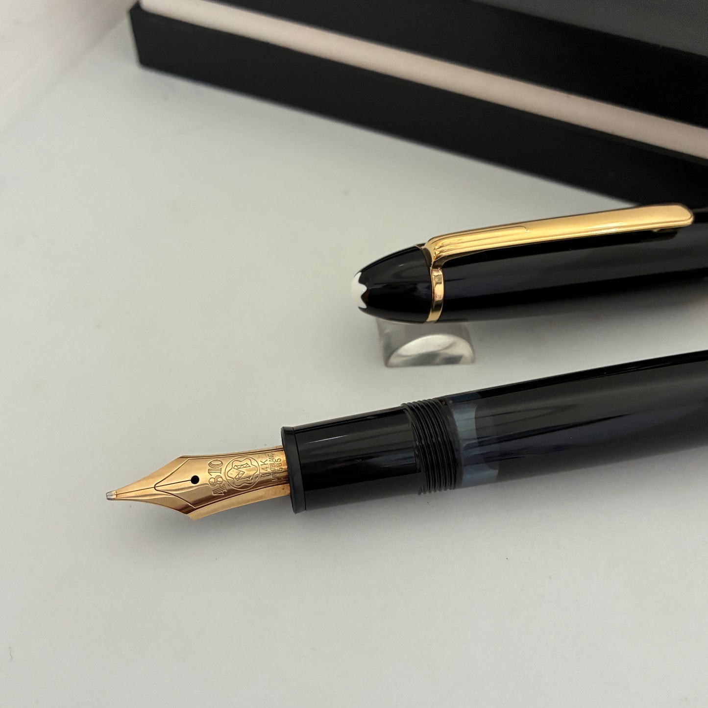 Vintage Montblanc Meisterstuck Legrand Fountain Pen - Monotone nib