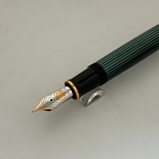 Pelikan SOUVERAN M800 Black/Green Fountain Pen