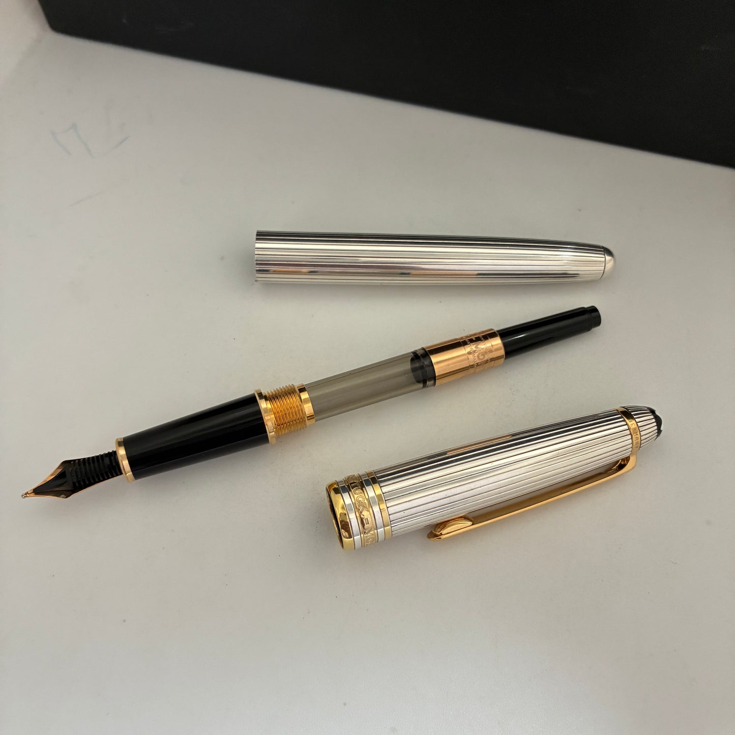 Montblanc Meisterstuck Sterling Silver Solitaire Classique Fountain Pen