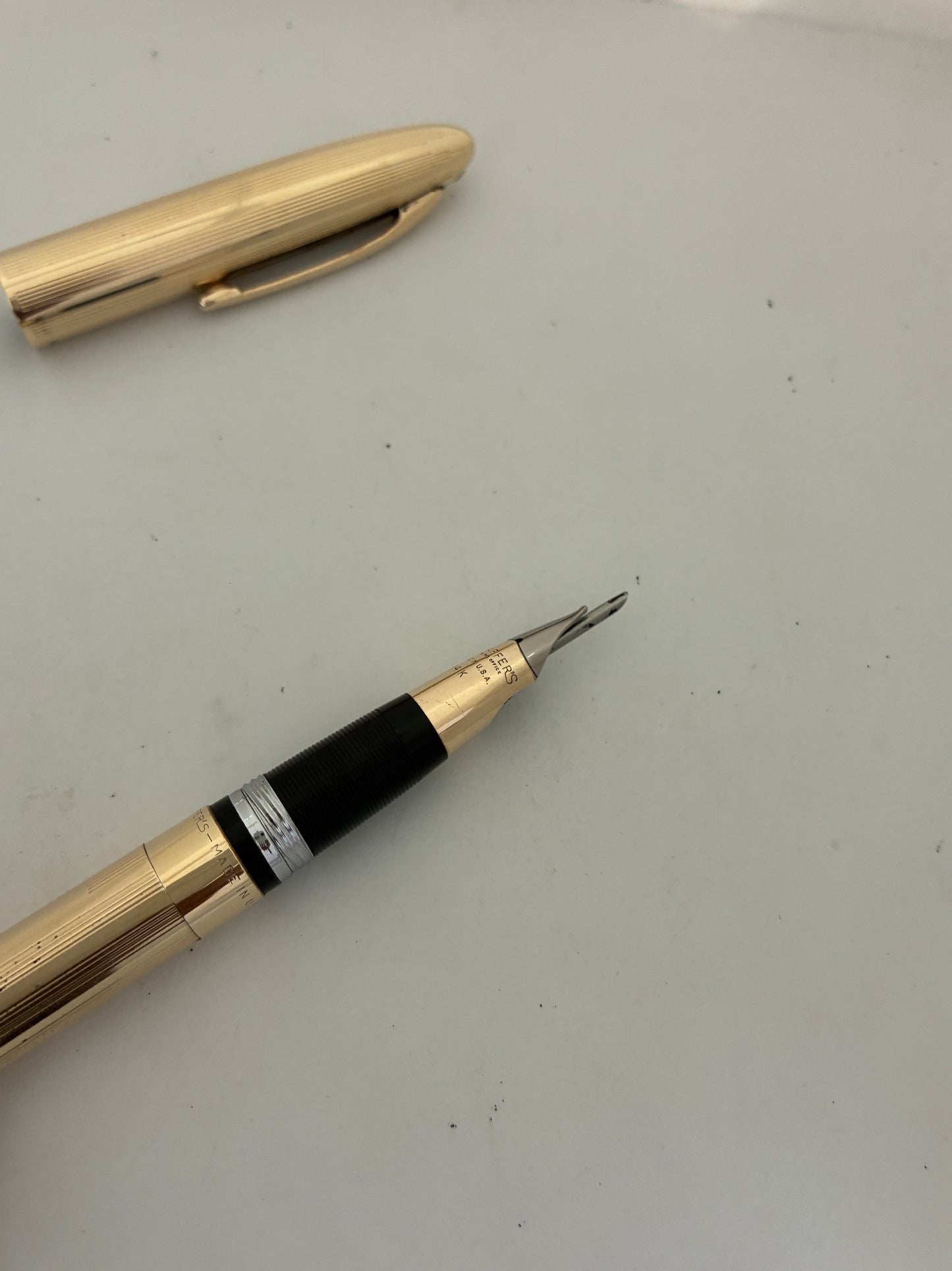 Sheaffer golden Snorkel triumph 14kt gold fountain pen