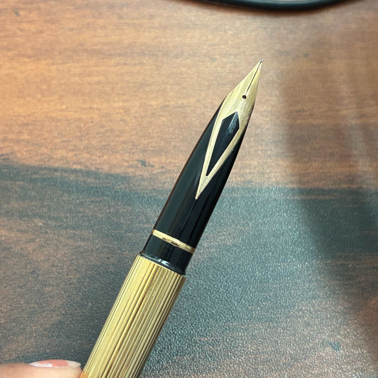 Sheaffer Targa 1005 Fountain Pen with 14kt Gold Nib