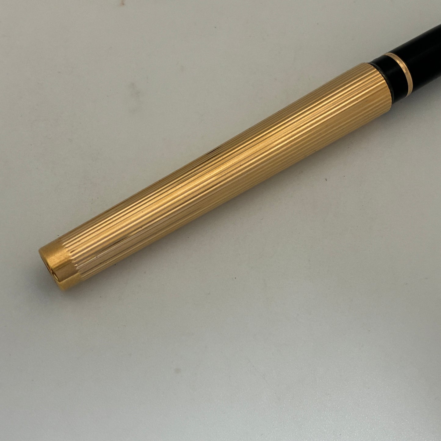 Sheaffer Targa 1005 Fountain Pen with 14kt Gold Nib