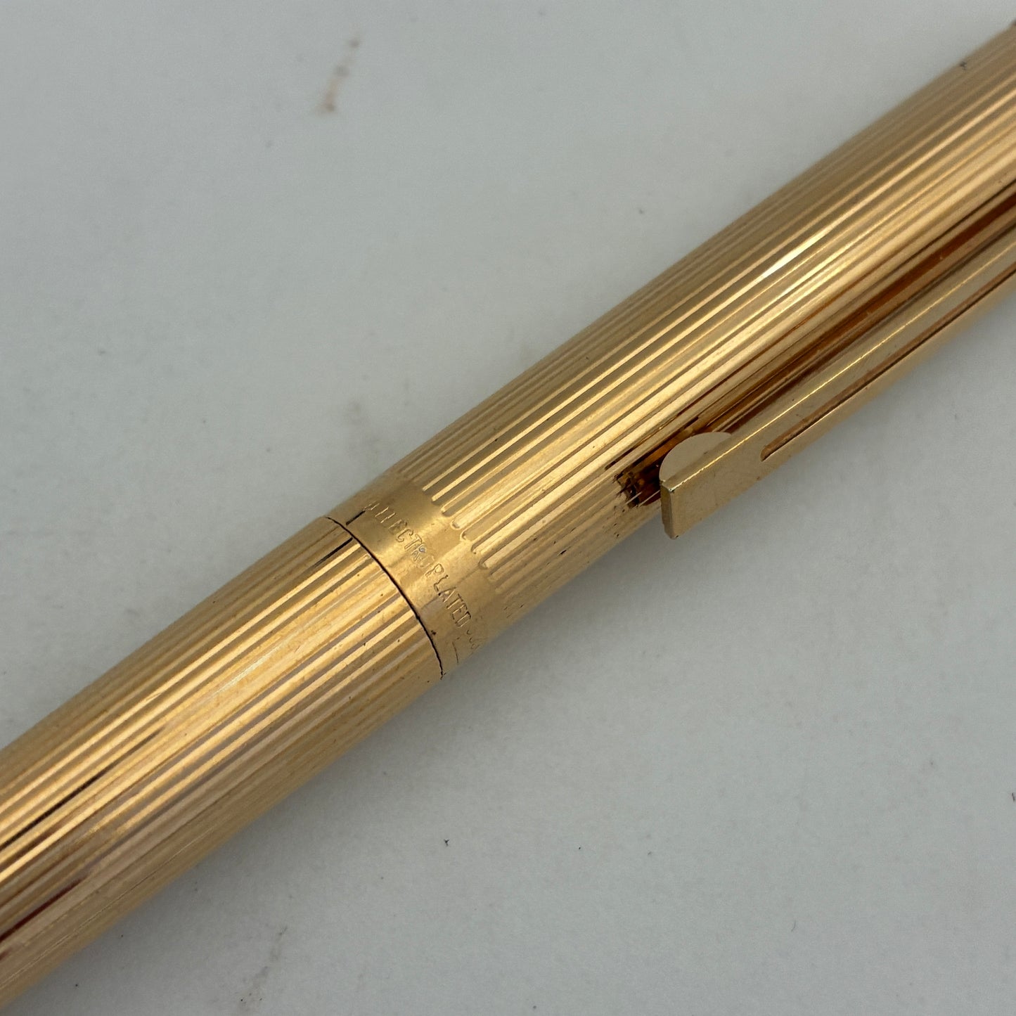 Sheaffer Targa 1005 Fountain Pen with 14kt Gold Nib