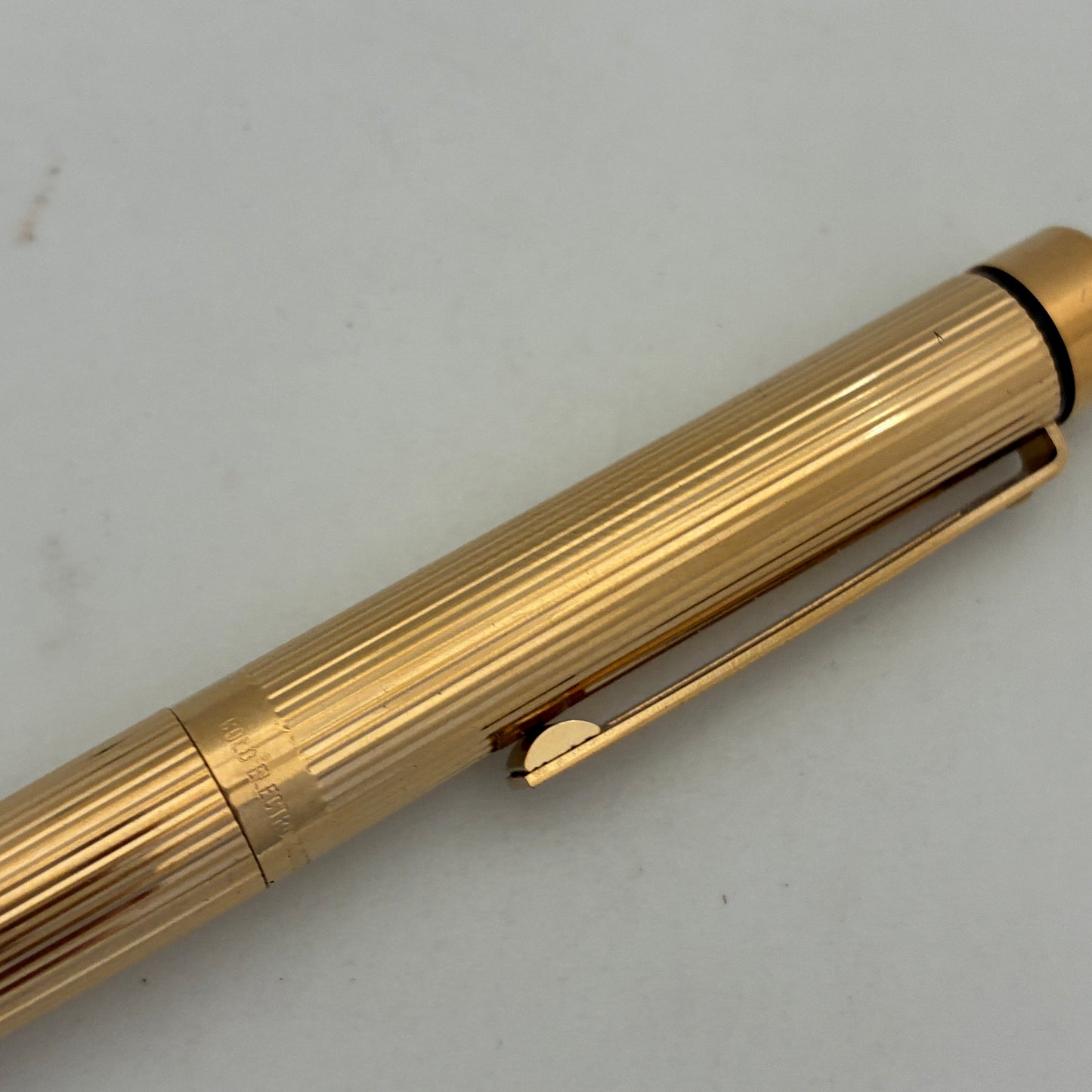 Sheaffer Targa 1005 Fountain Pen with 14kt Gold Nib