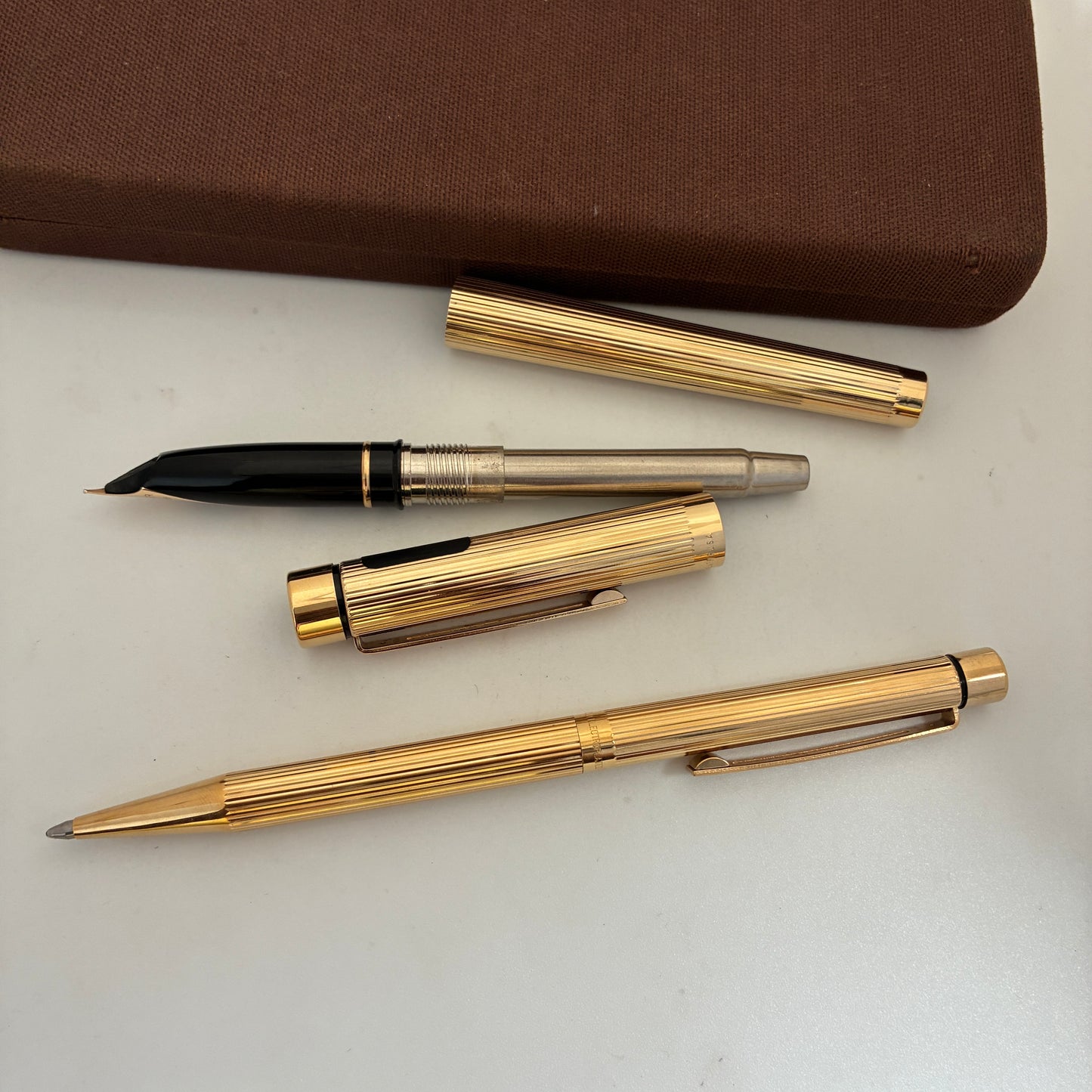 Sheaffer Targa 1005 Fountain Pen & Ball Pen Set with 14kt Gold Nib