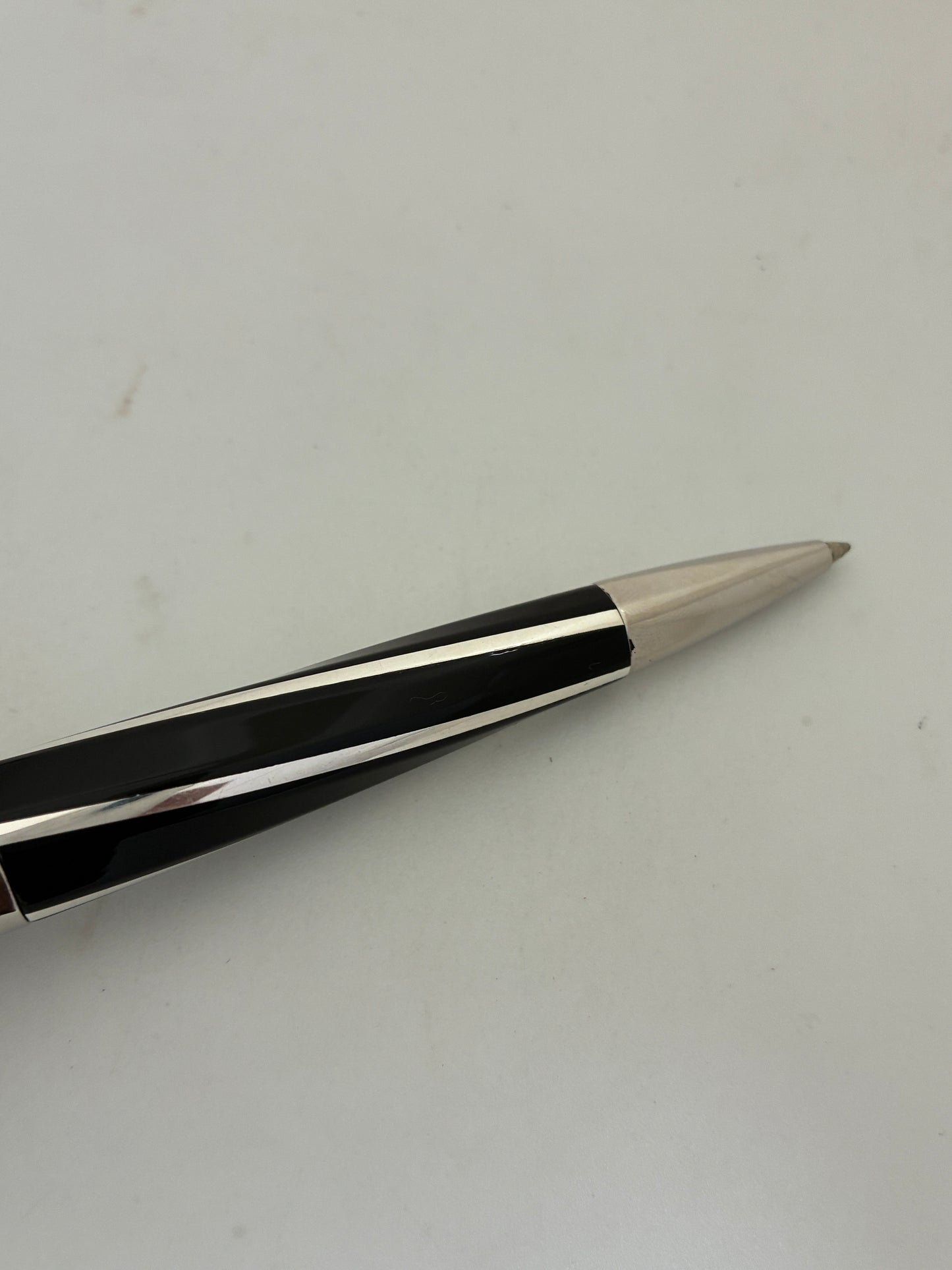 Visconti Divina Elegance Black Ballpoint Pen Made in Italy