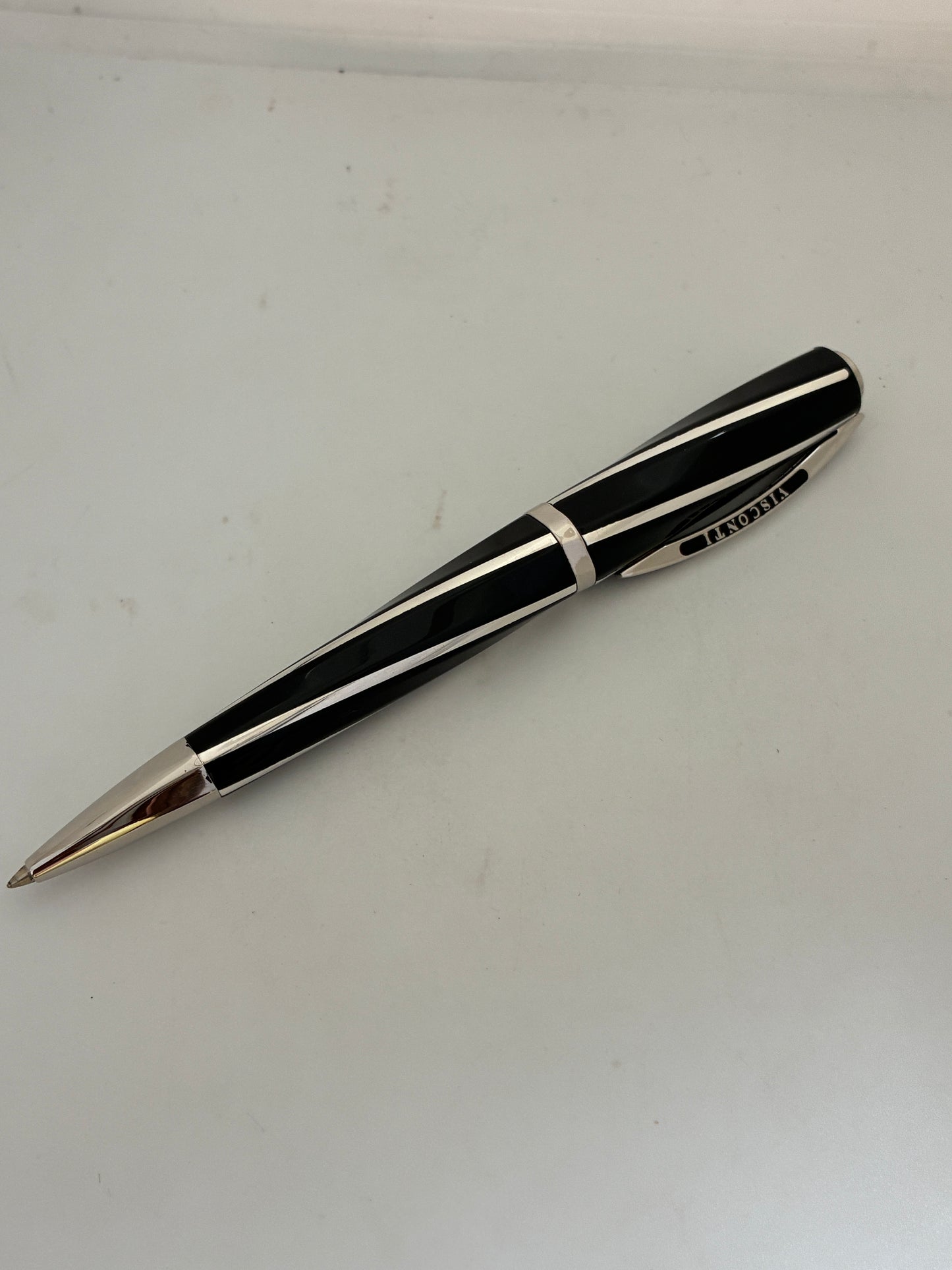 Visconti Divina Elegance Black Ballpoint Pen Made in Italy