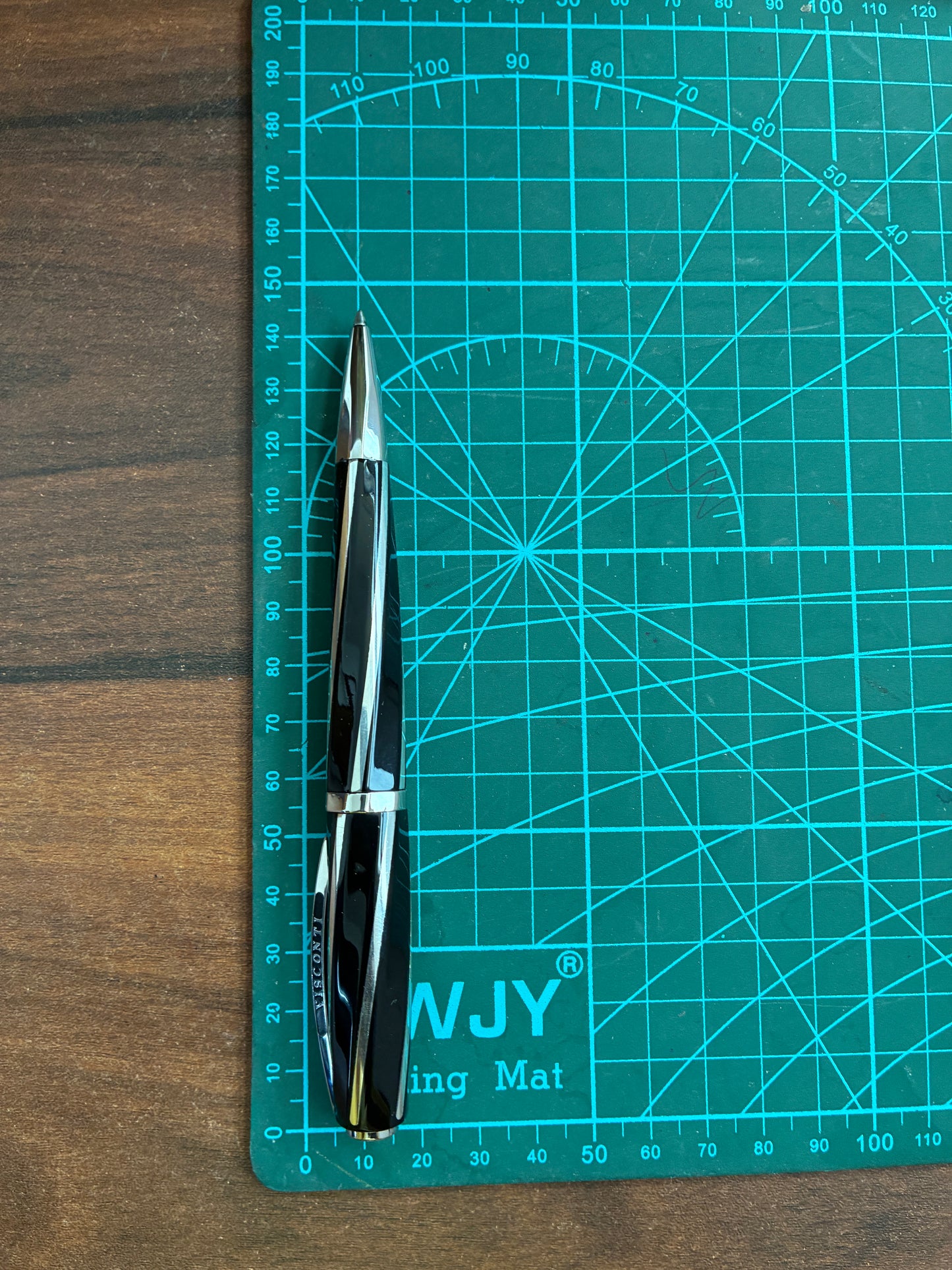 Visconti Divina Elegance Black Ballpoint Pen Made in Italy