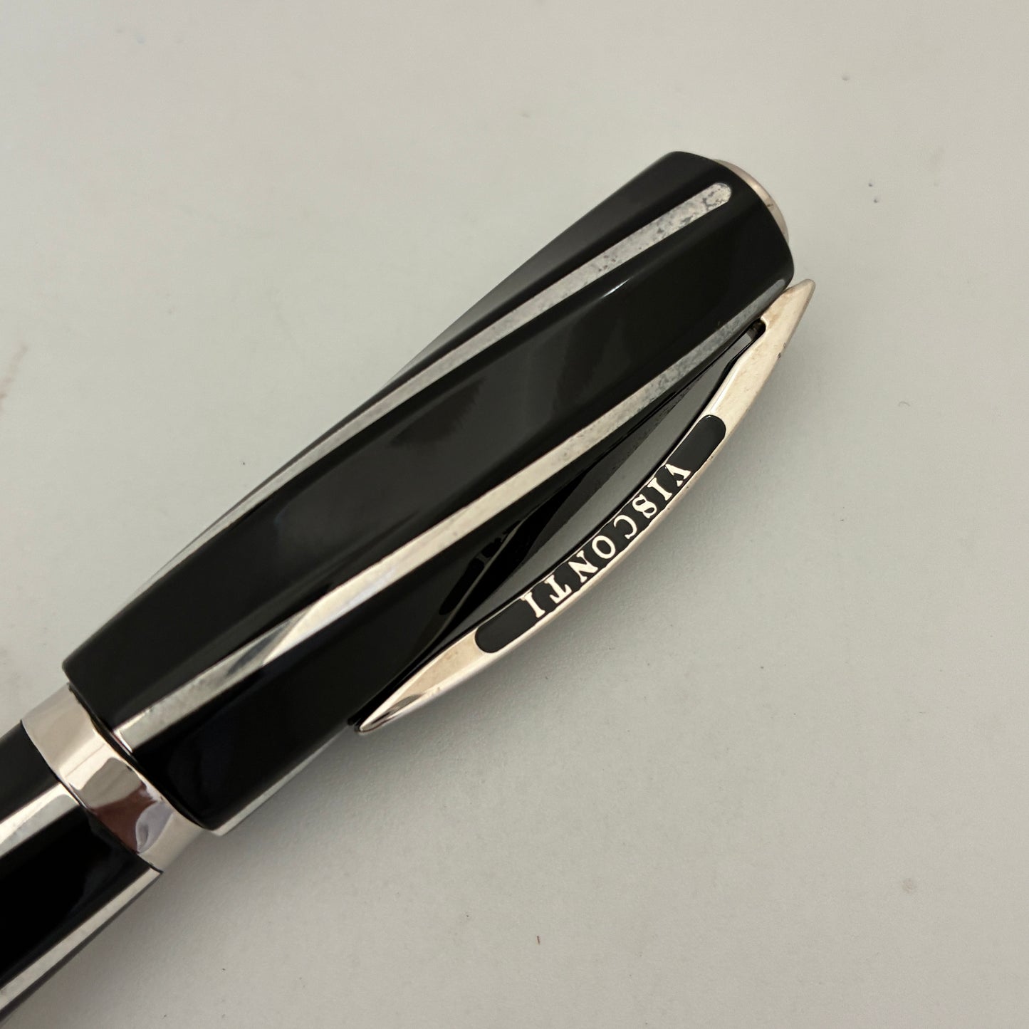 Visconti Divina Elegance Black Oversize Rollerball Pen