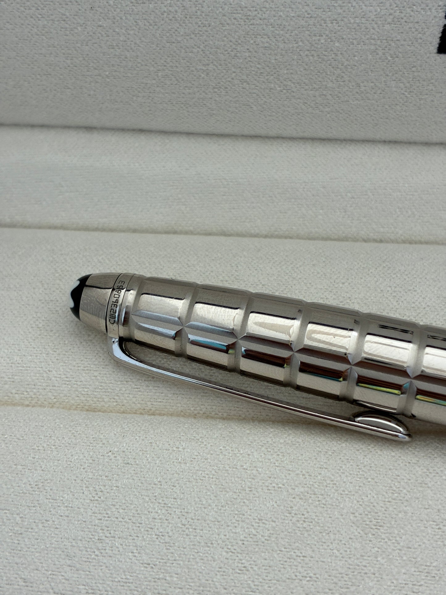 Montblanc Solitaire Platinum Plated Classique No. 144  Rollerball Pen
