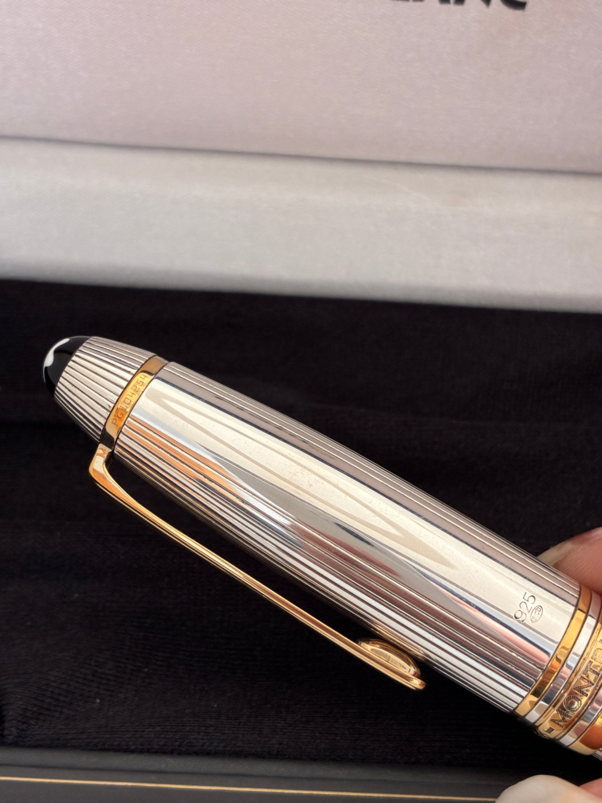 Montblanc Meisterstuck Solitaire Legrand 925 Sterling Silver Fountain Pen
