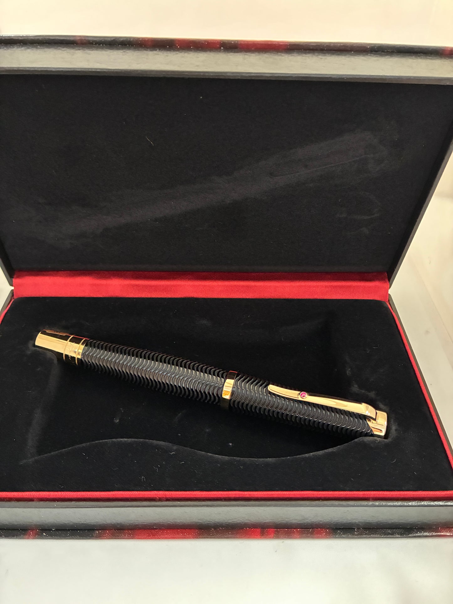 Montblanc Writer's Edition Virginia Woolf 2006 Fountain Pen