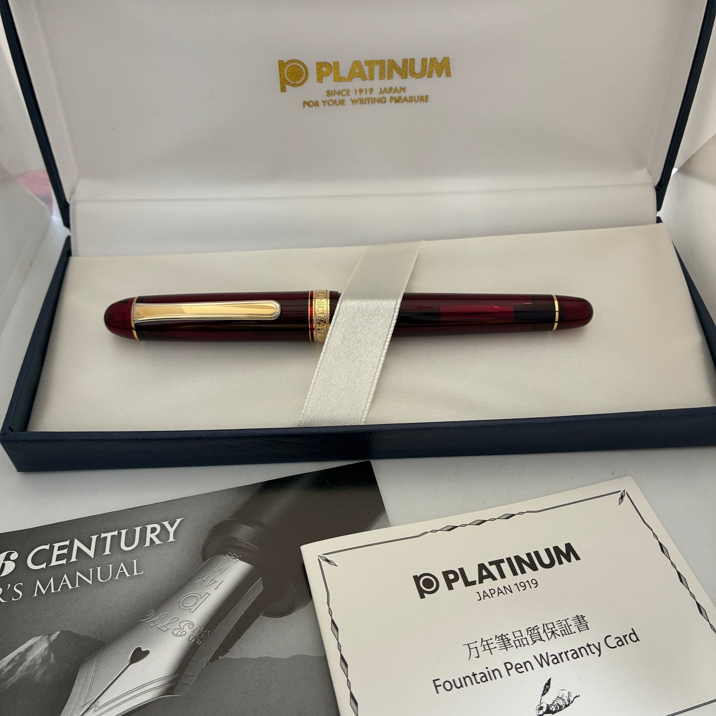 Platinum 3776 Century Fountain Pen - Bourgogne GT