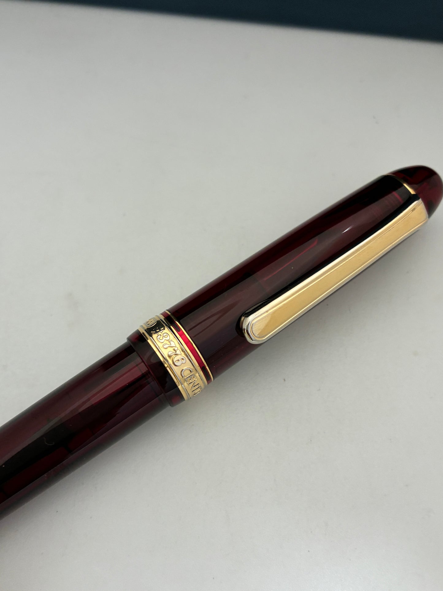 Platinum 3776 Century Fountain Pen - Bourgogne GT