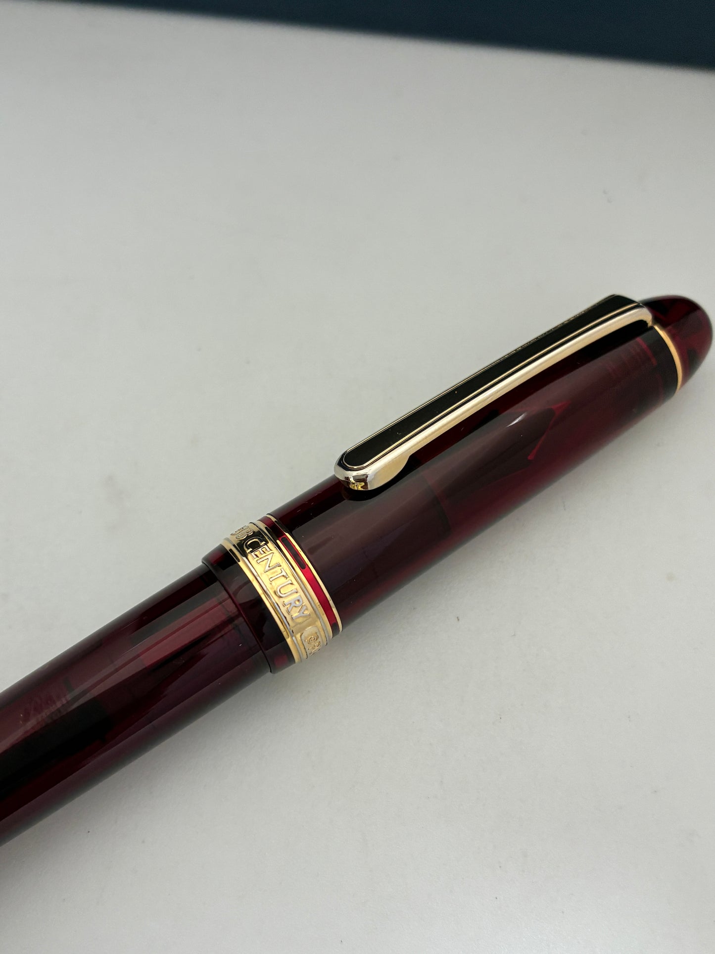 Platinum 3776 Century Fountain Pen - Bourgogne GT