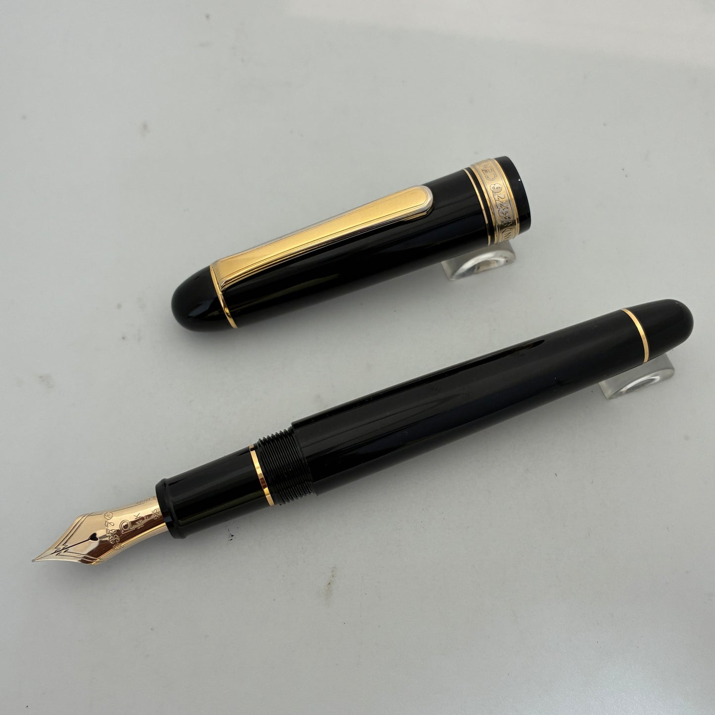 PLATINUM 3776 CENTURY BLACK Fountain Pen  (GT)