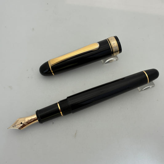 PLATINUM 3776 CENTURY BLACK Fountain Pen  (GT)